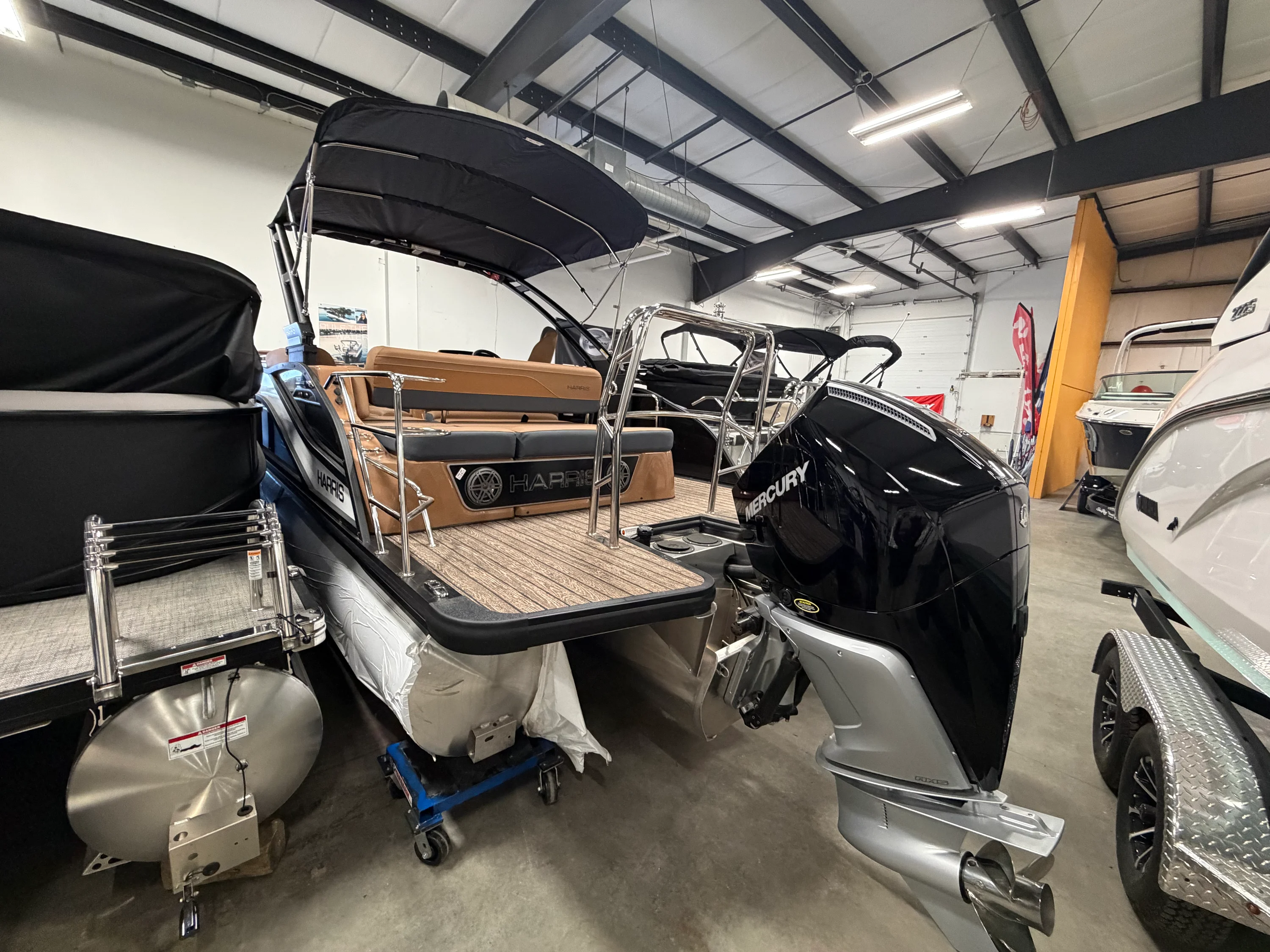2025 Harris Grand Mariner 250 Image Thumbnail #1