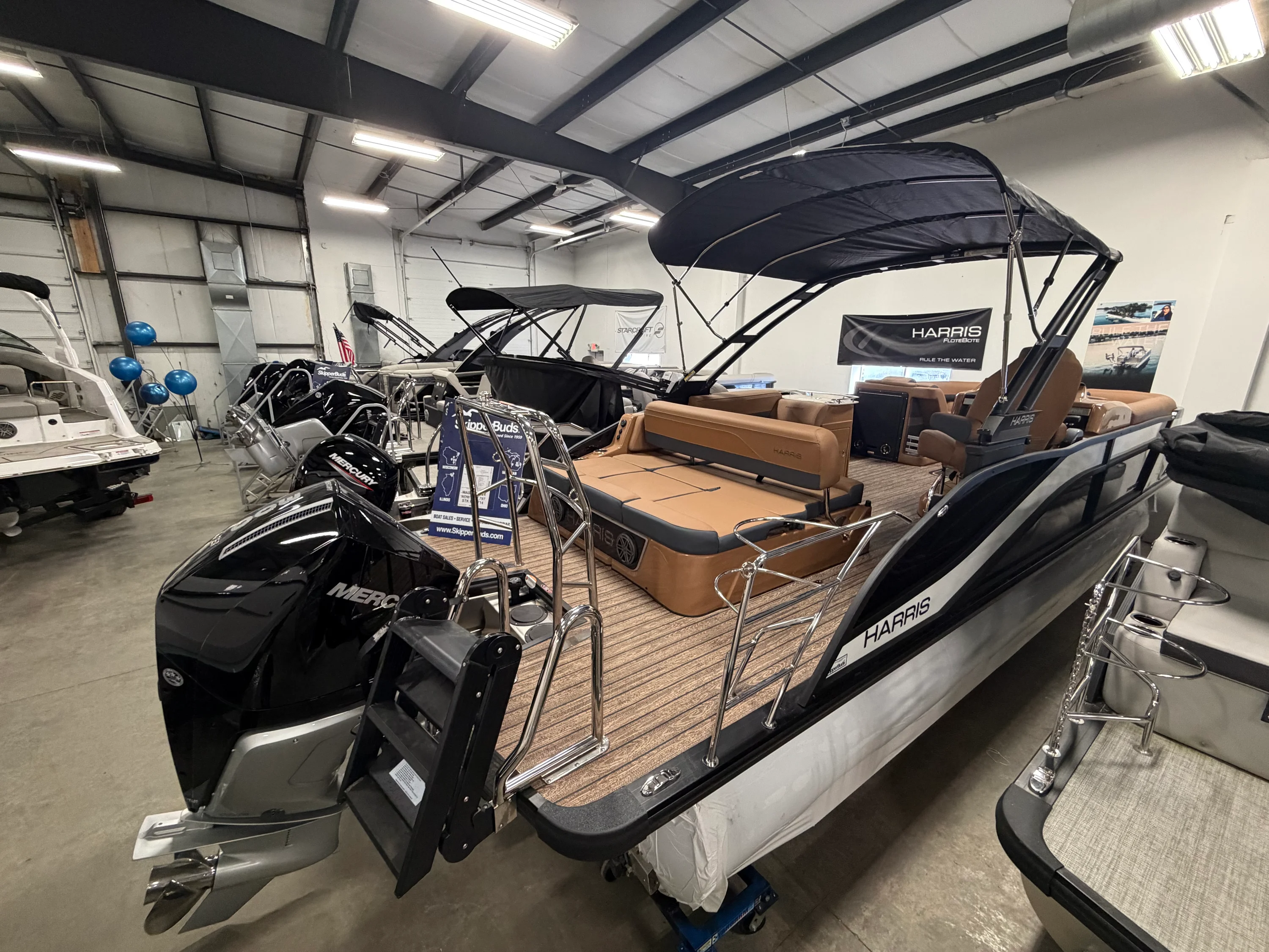 2025 Harris Grand Mariner 250 Image Thumbnail #0