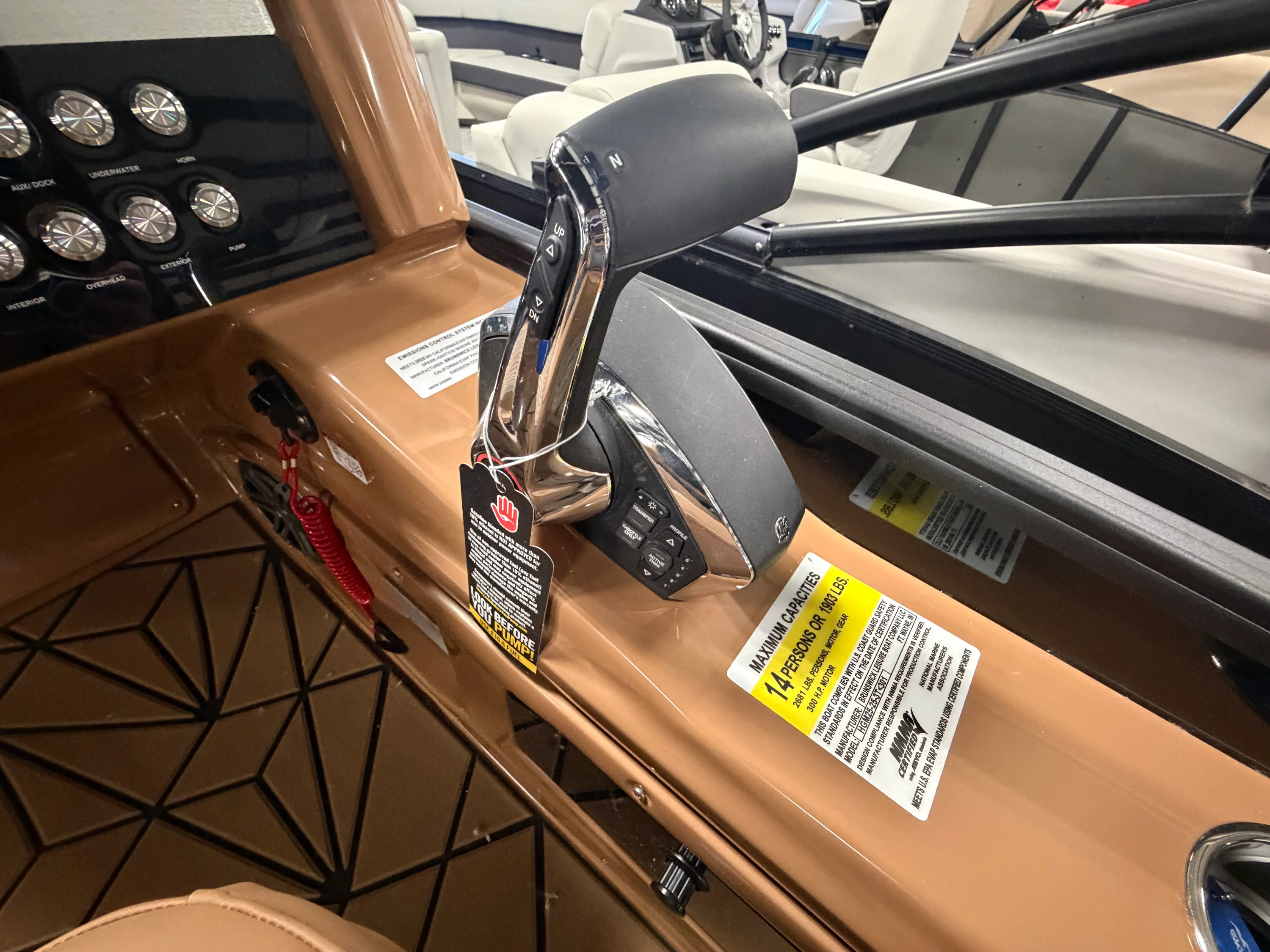 2025 Harris Grand Mariner 250 Image Thumbnail #16