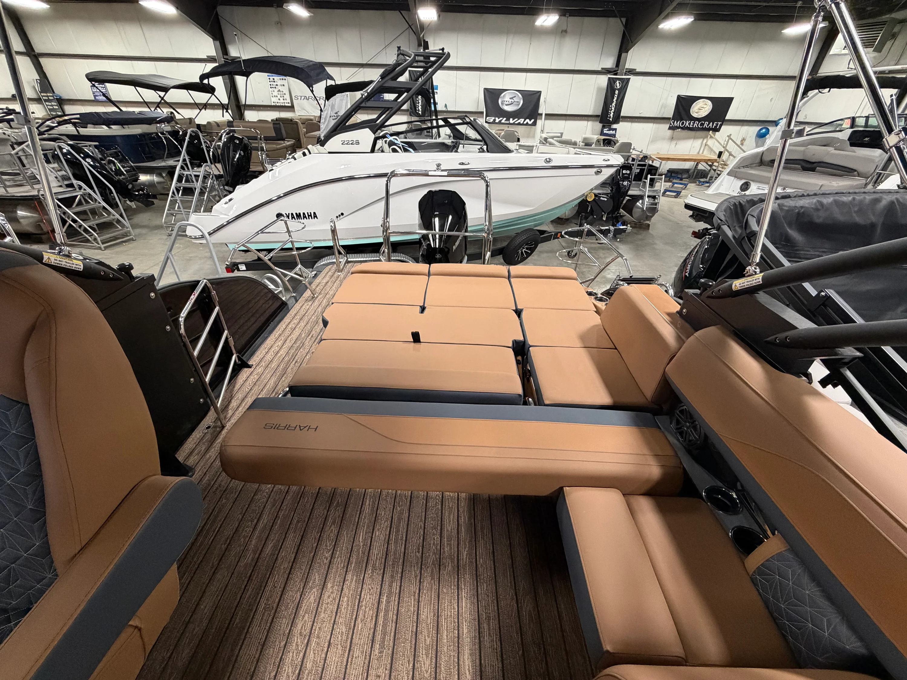 2025 Harris Grand Mariner 250 Image Thumbnail #23