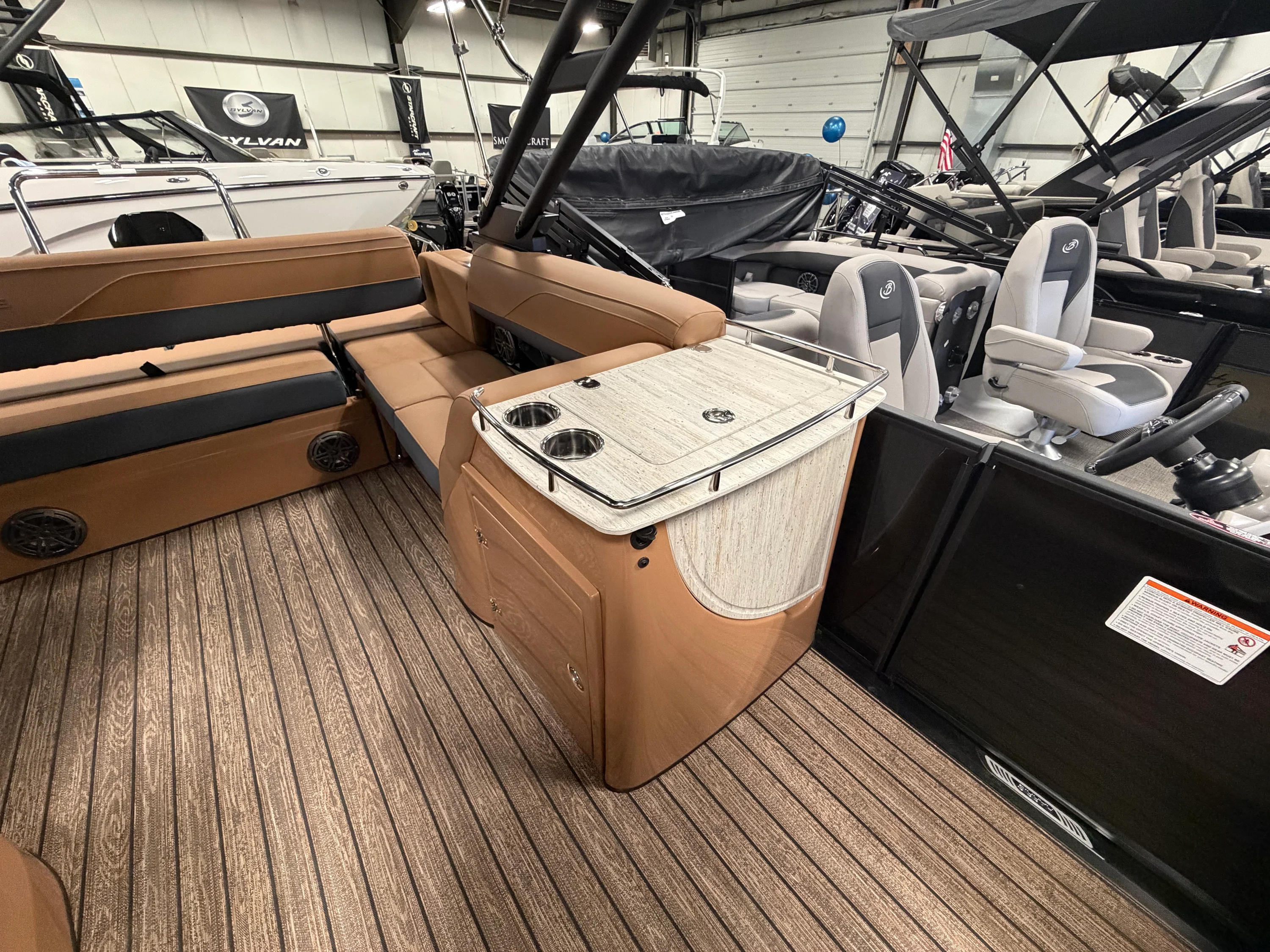 2025 Harris Grand Mariner 250 Image Thumbnail #10