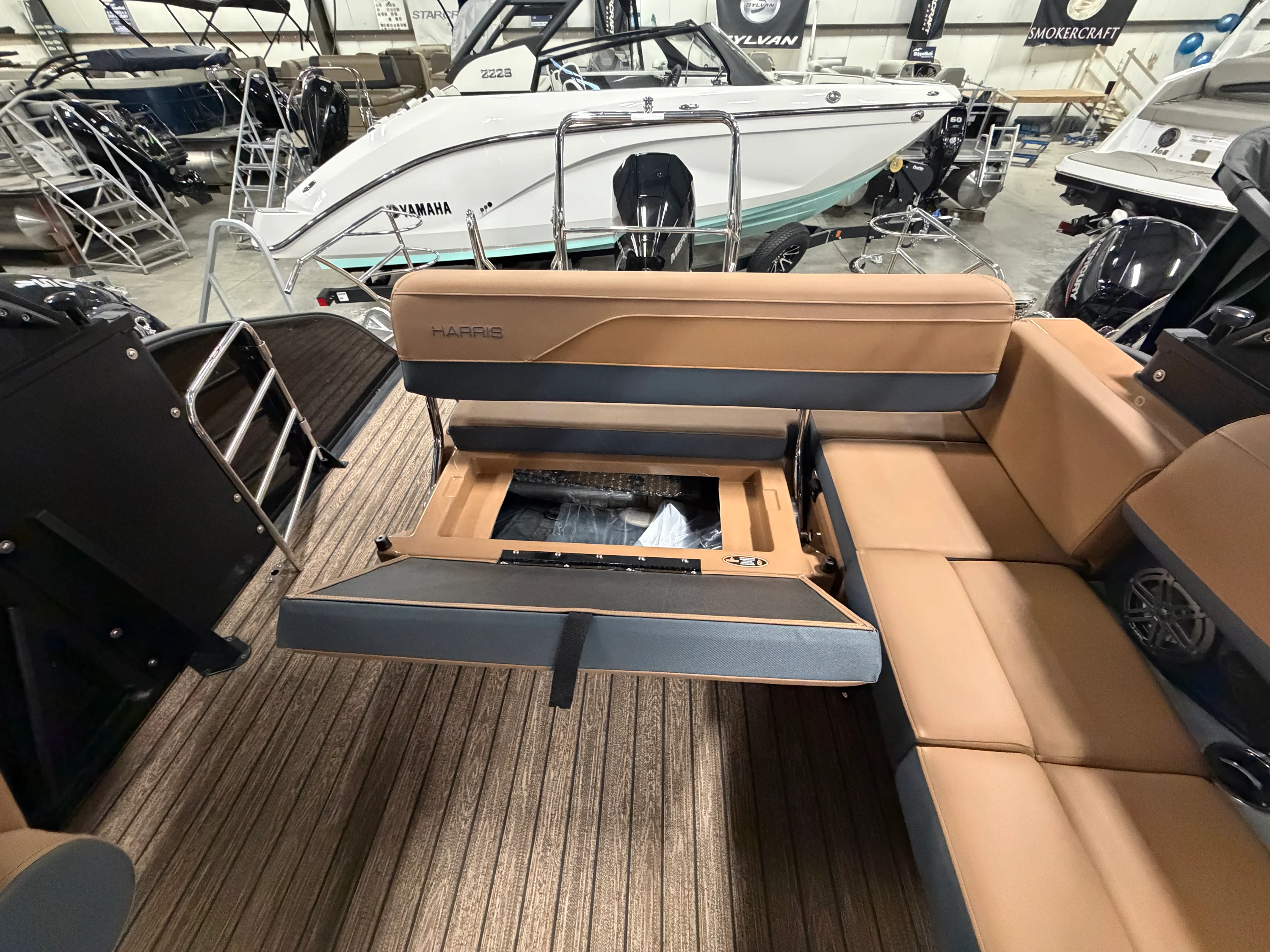 2025 Harris Grand Mariner 250 Image Thumbnail #22