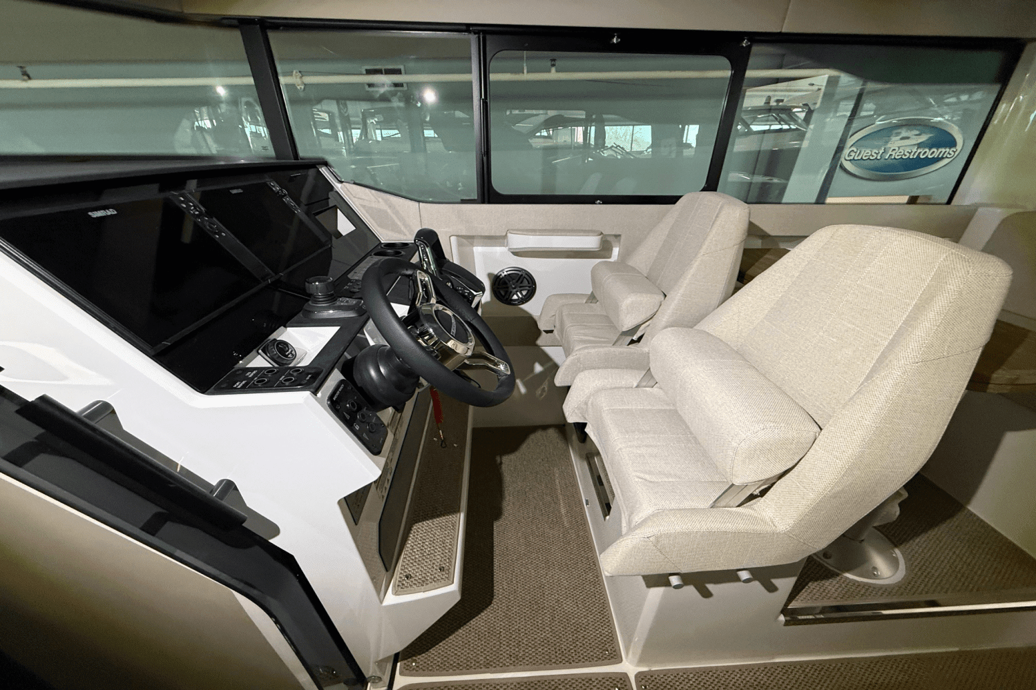 2025 Saxdor 320 GTC Image Thumbnail #9