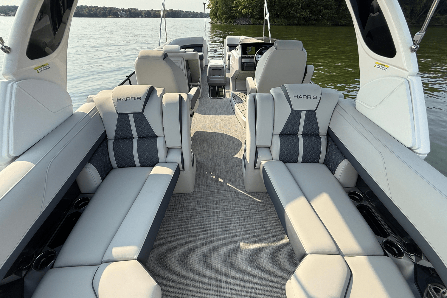 2025 Harris Grand Mariner 250 Image Thumbnail #15