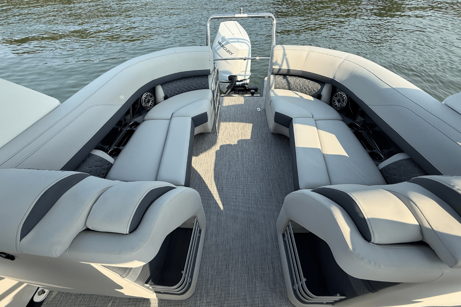 2025 Harris Grand Mariner 250 Image Thumbnail #12