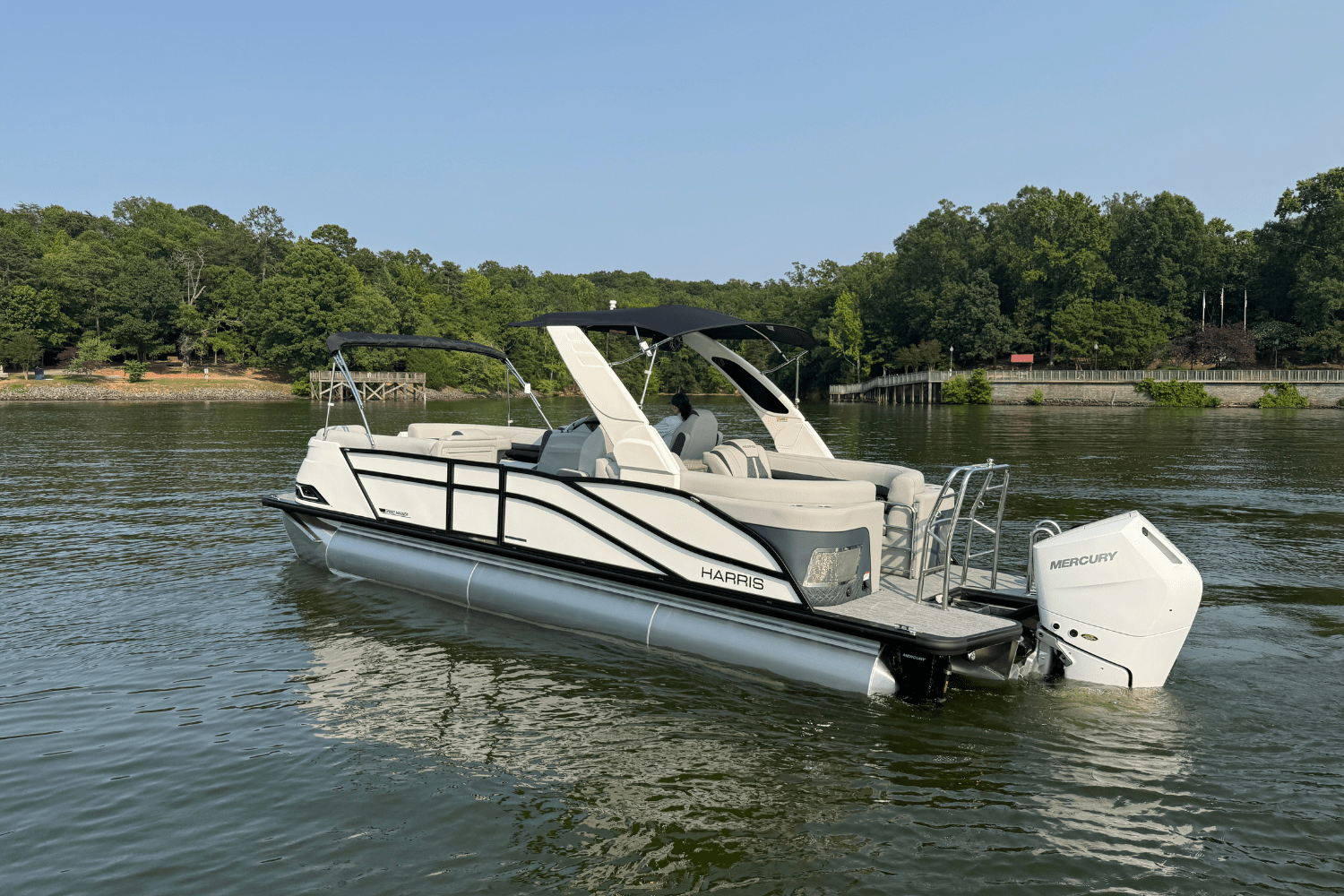 2025 Harris Grand Mariner 250 Image Thumbnail #5