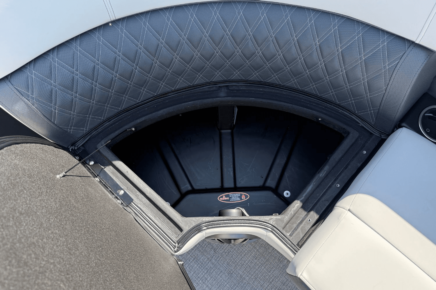 2025 Harris 230 Sunliner Image Thumbnail #32