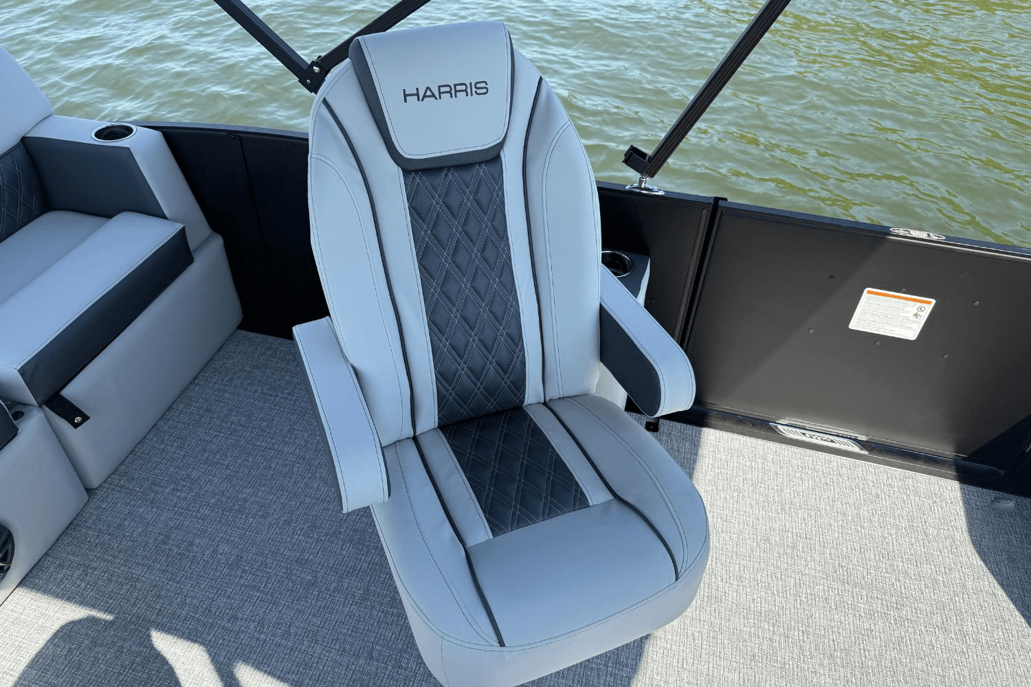 2025 Harris 230 Sunliner Image Thumbnail #16