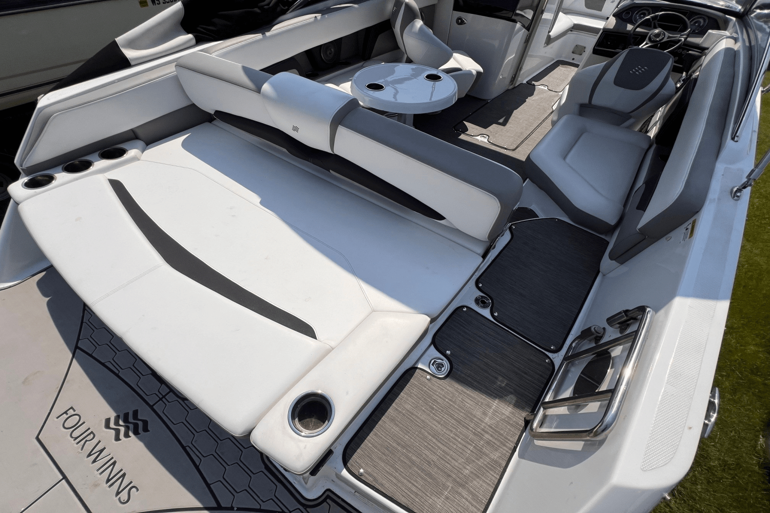 2021 Four Winns HD5 Image Thumbnail #15