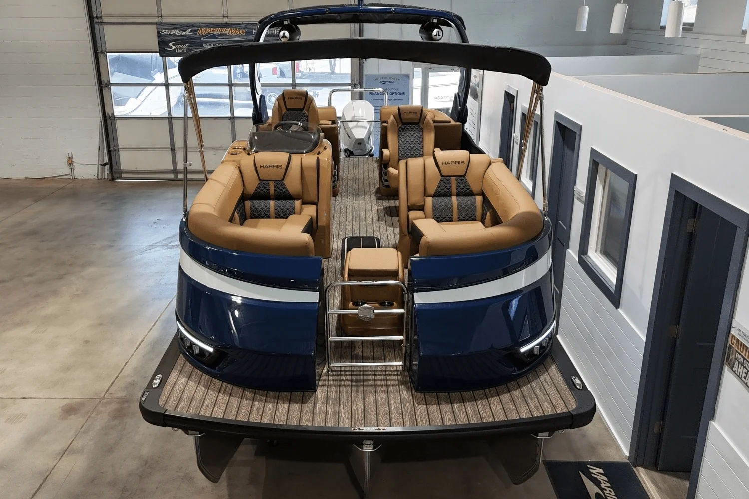 2025 Harris 230 Grand Mariner Image Thumbnail #4