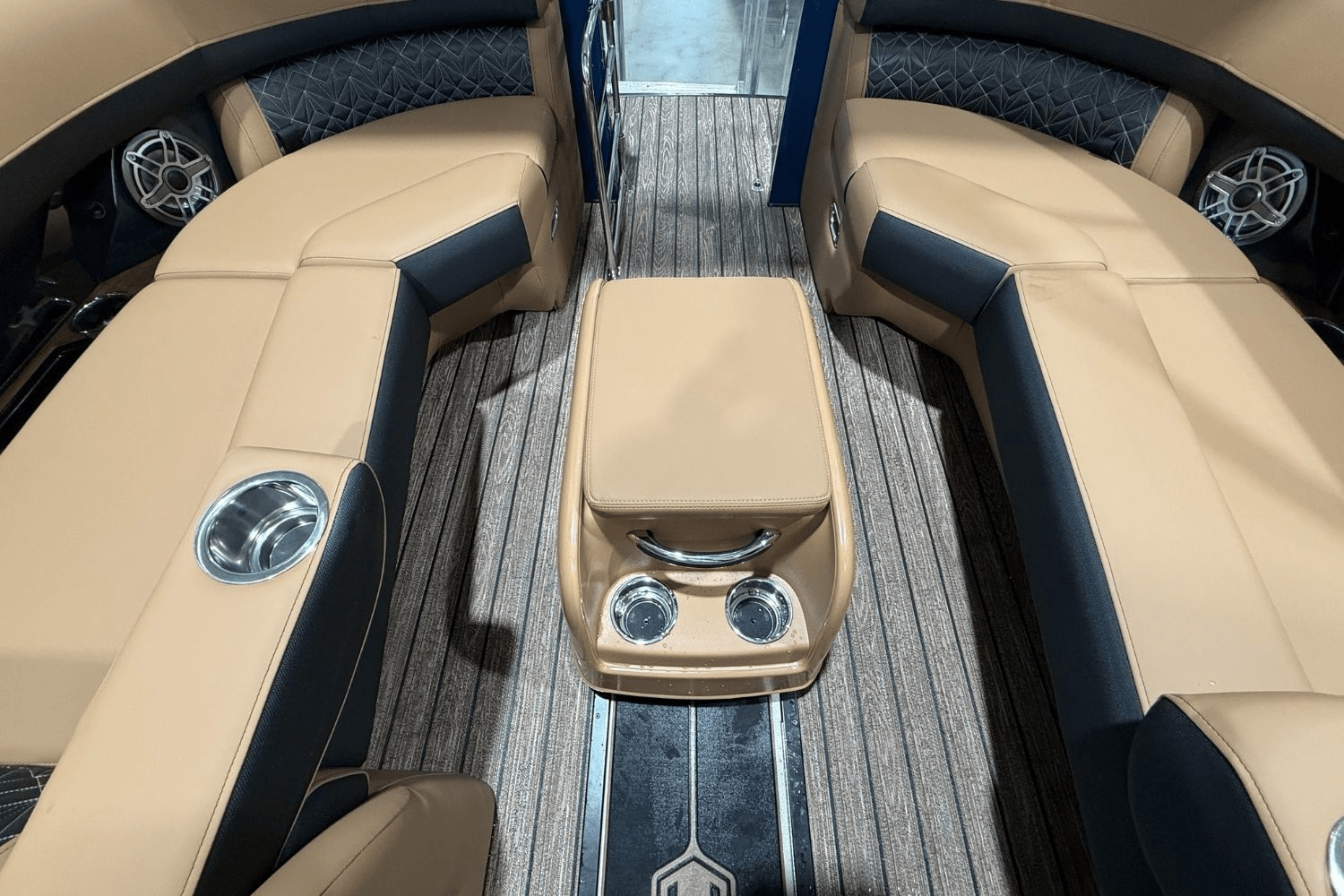 2025 Harris 230 Grand Mariner Image Thumbnail #26