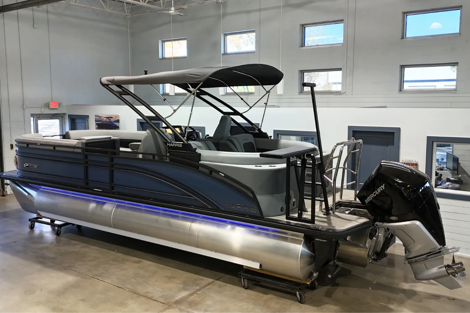 2025 Harris 250 Solstice Image Thumbnail #4