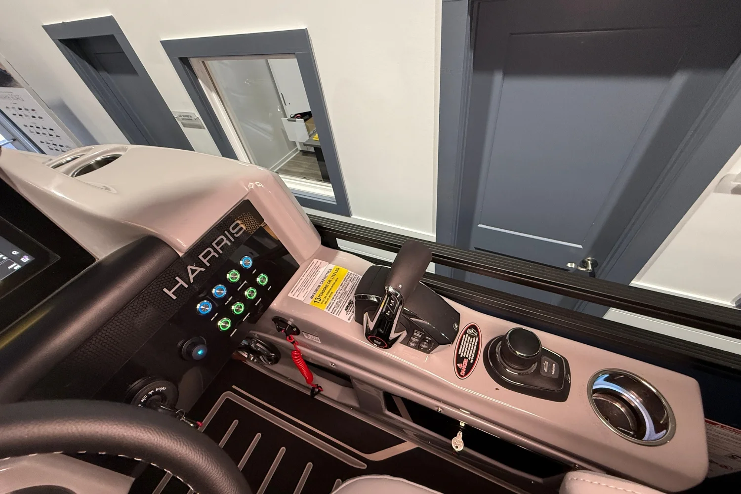 2025 Harris 250 Solstice Image Thumbnail #24