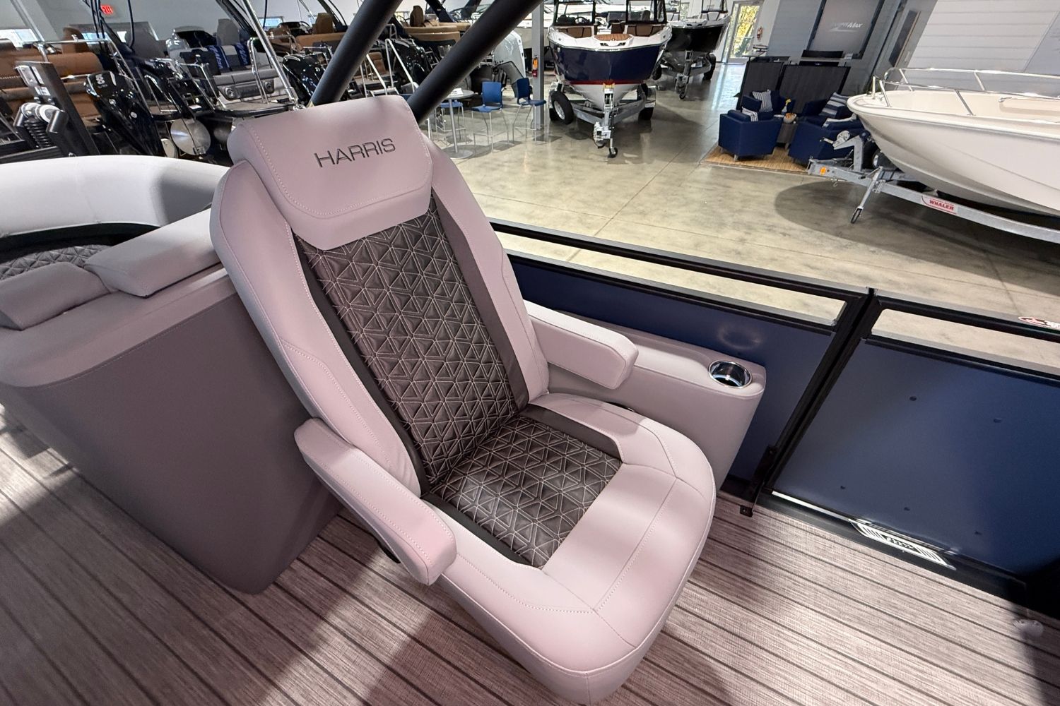 2025 Harris 250 Solstice Image Thumbnail #27