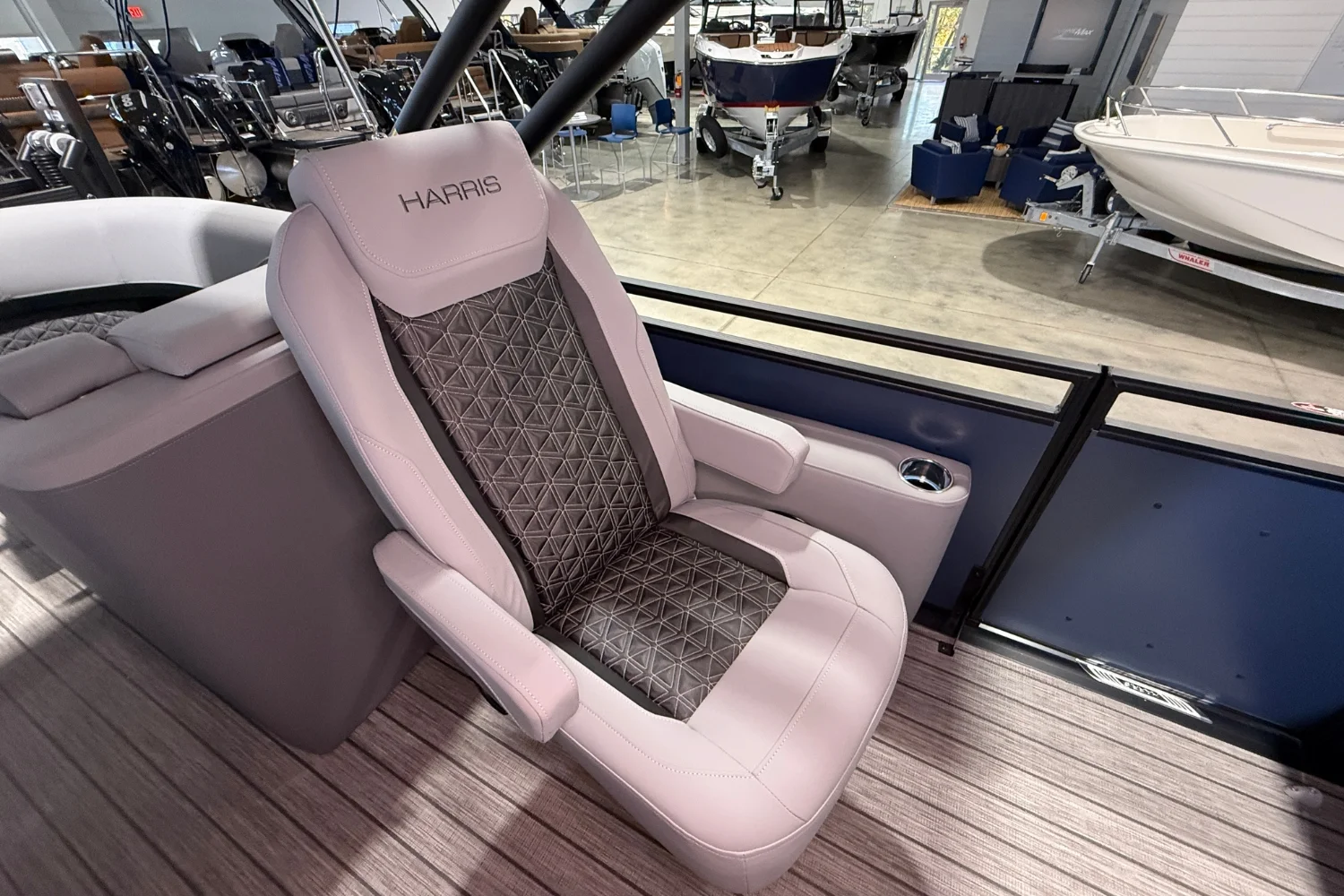 2025 Harris 250 Solstice Image Thumbnail #27