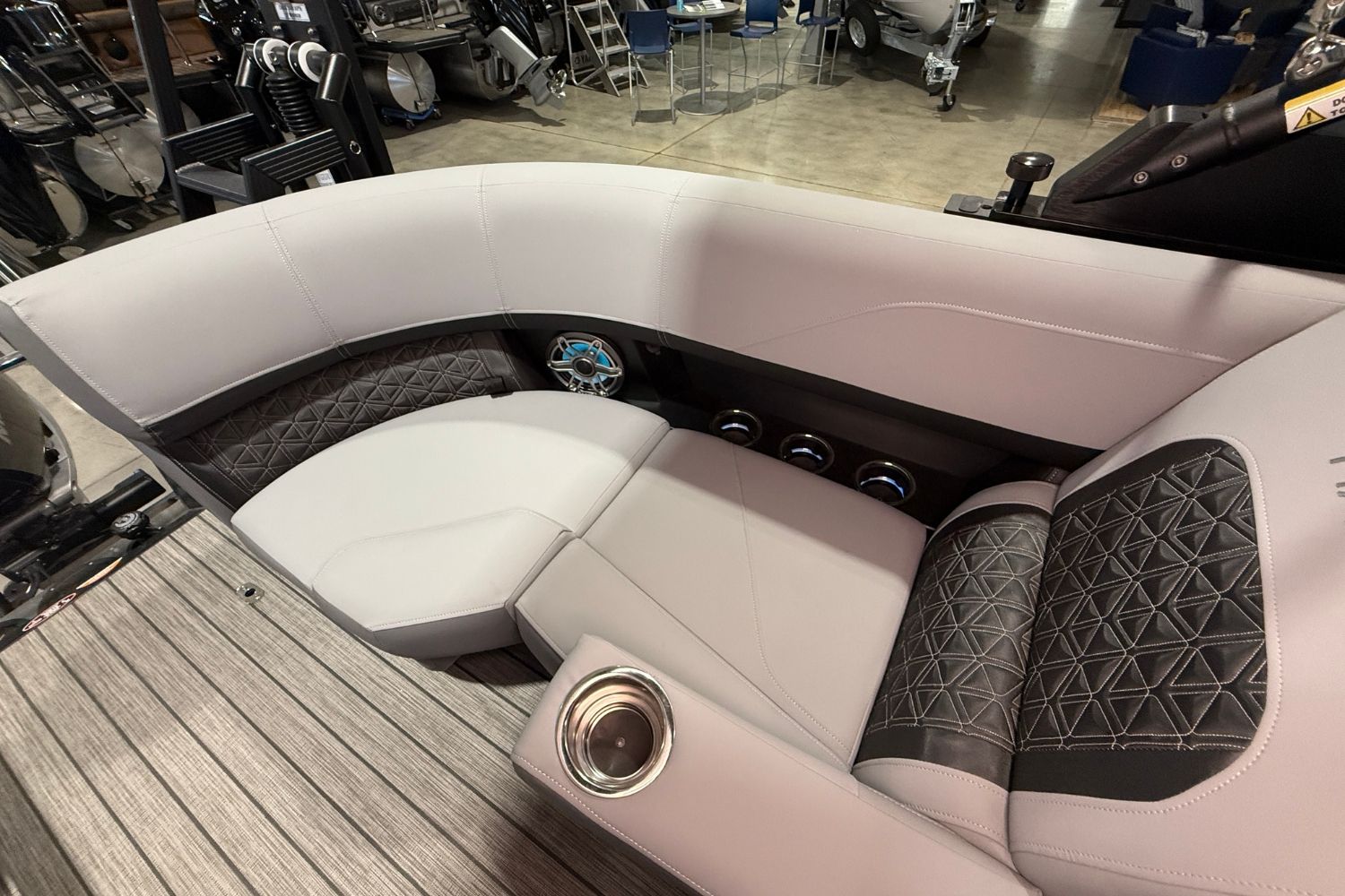 2025 Harris 250 Solstice Image Thumbnail #18