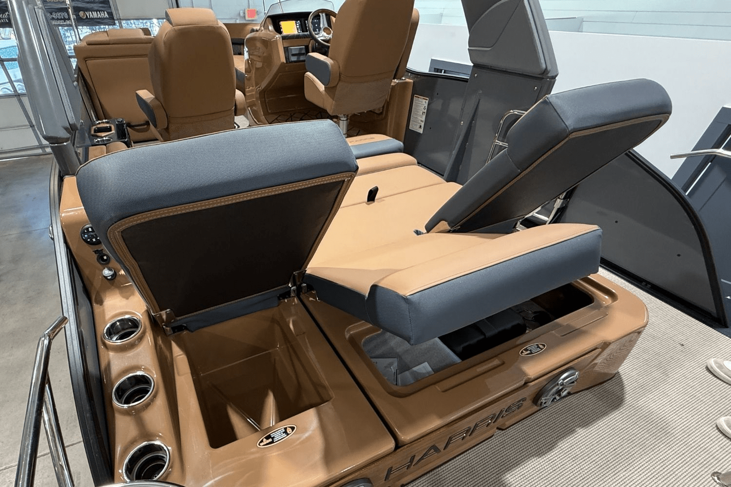 2025 Harris Grand Mariner 250 Image Thumbnail #10