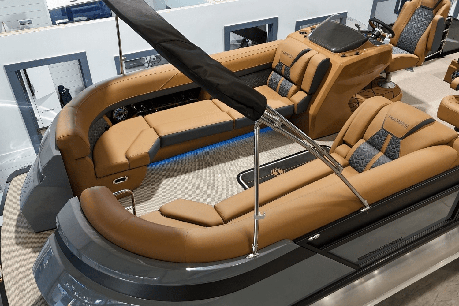 2025 Harris Grand Mariner 250 Image Thumbnail #19