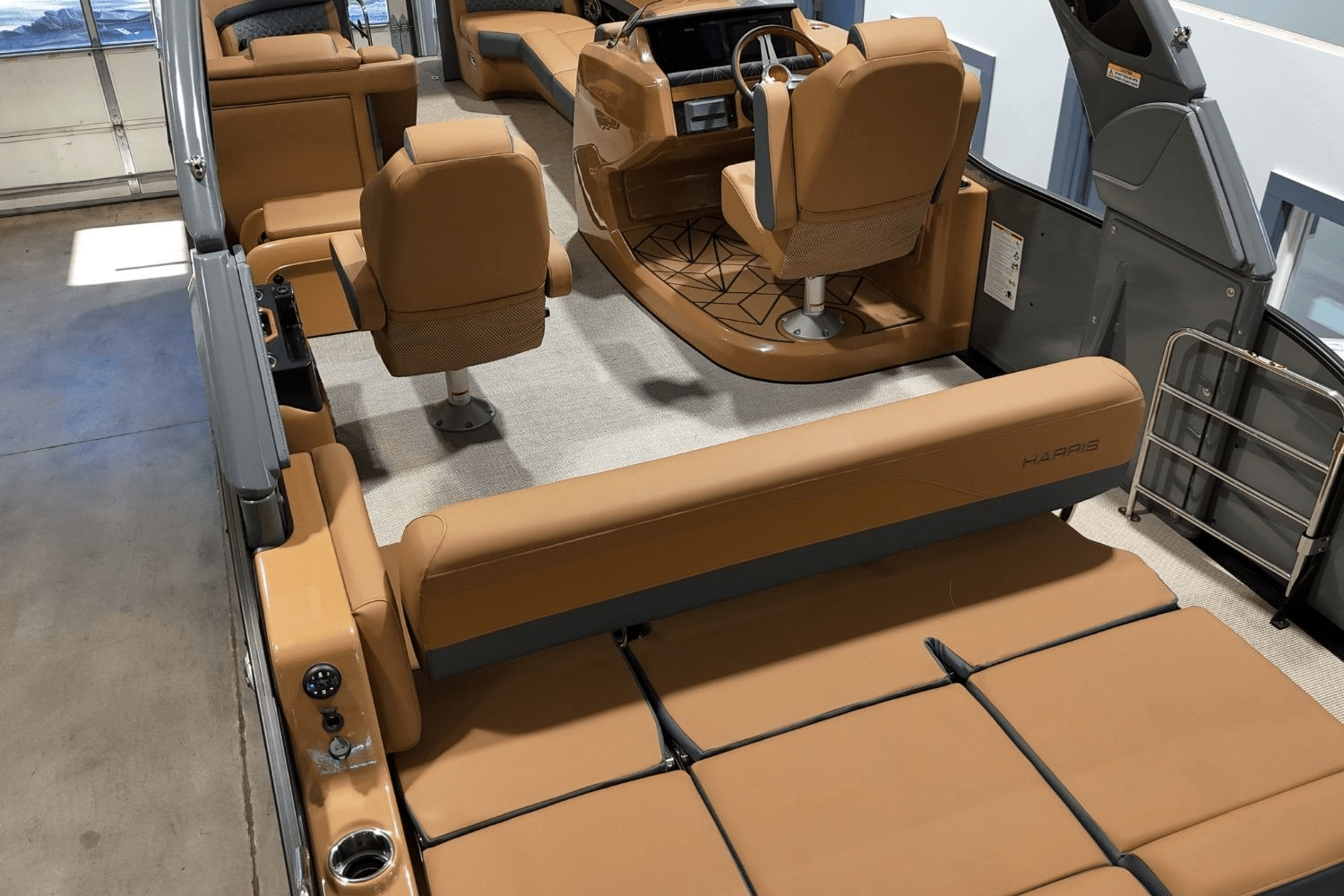 2025 Harris Grand Mariner 250 Image Thumbnail #12