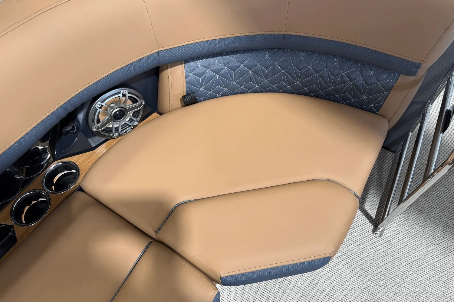 2025 Harris Grand Mariner 250 Image Thumbnail #22
