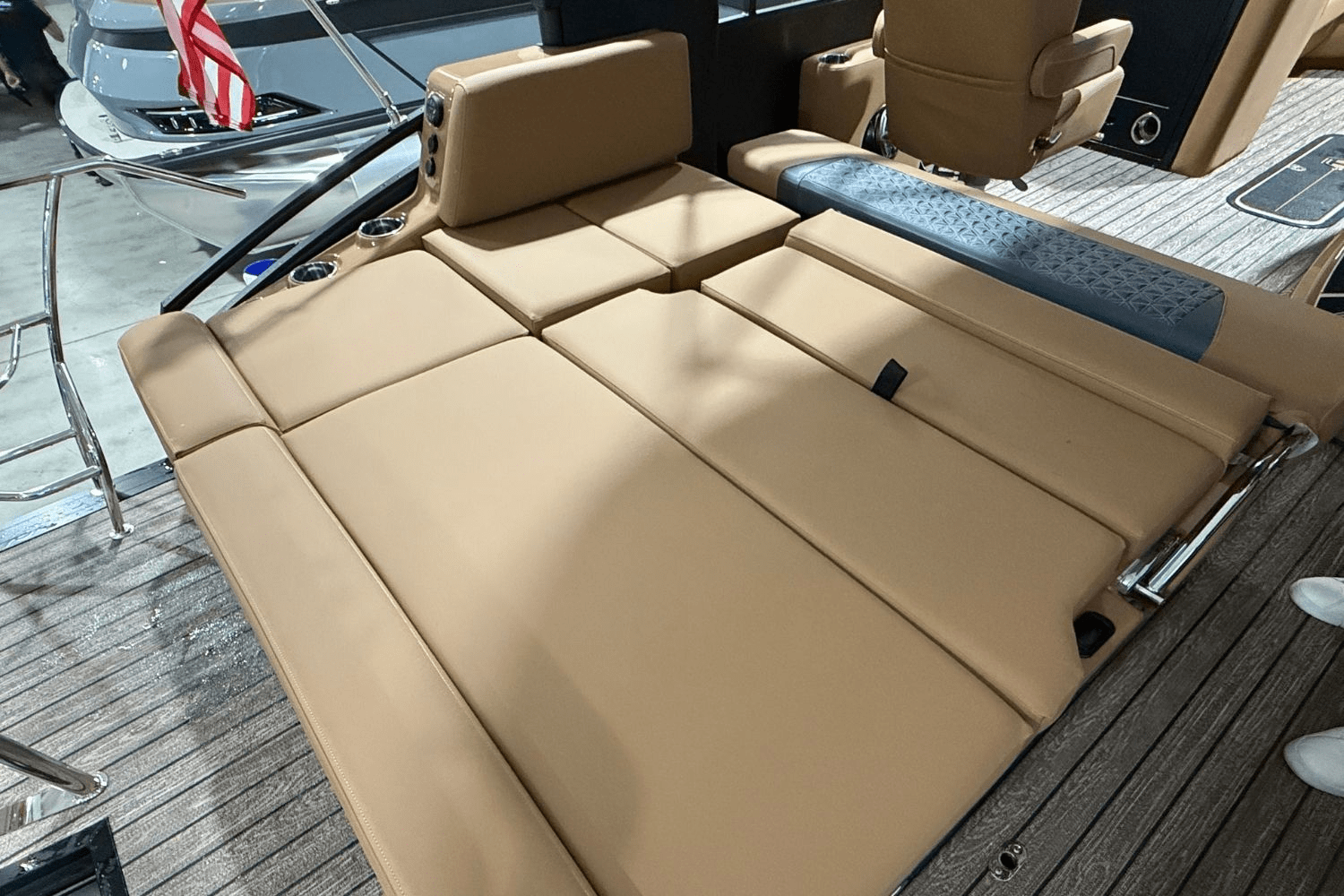 2025 Harris 250 Solstice Image Thumbnail #12