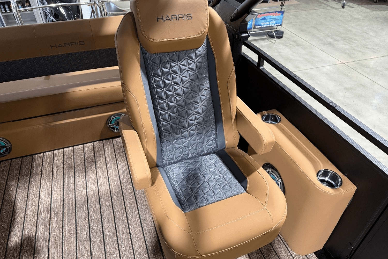 2025 Harris 250 Solstice Image Thumbnail #16