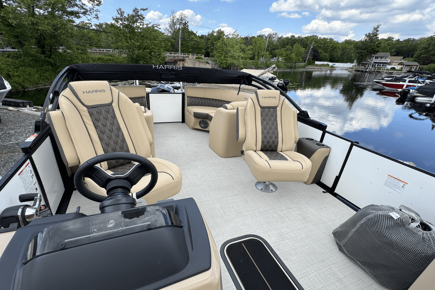 2025 Harris 230 Sunliner Image Thumbnail #17