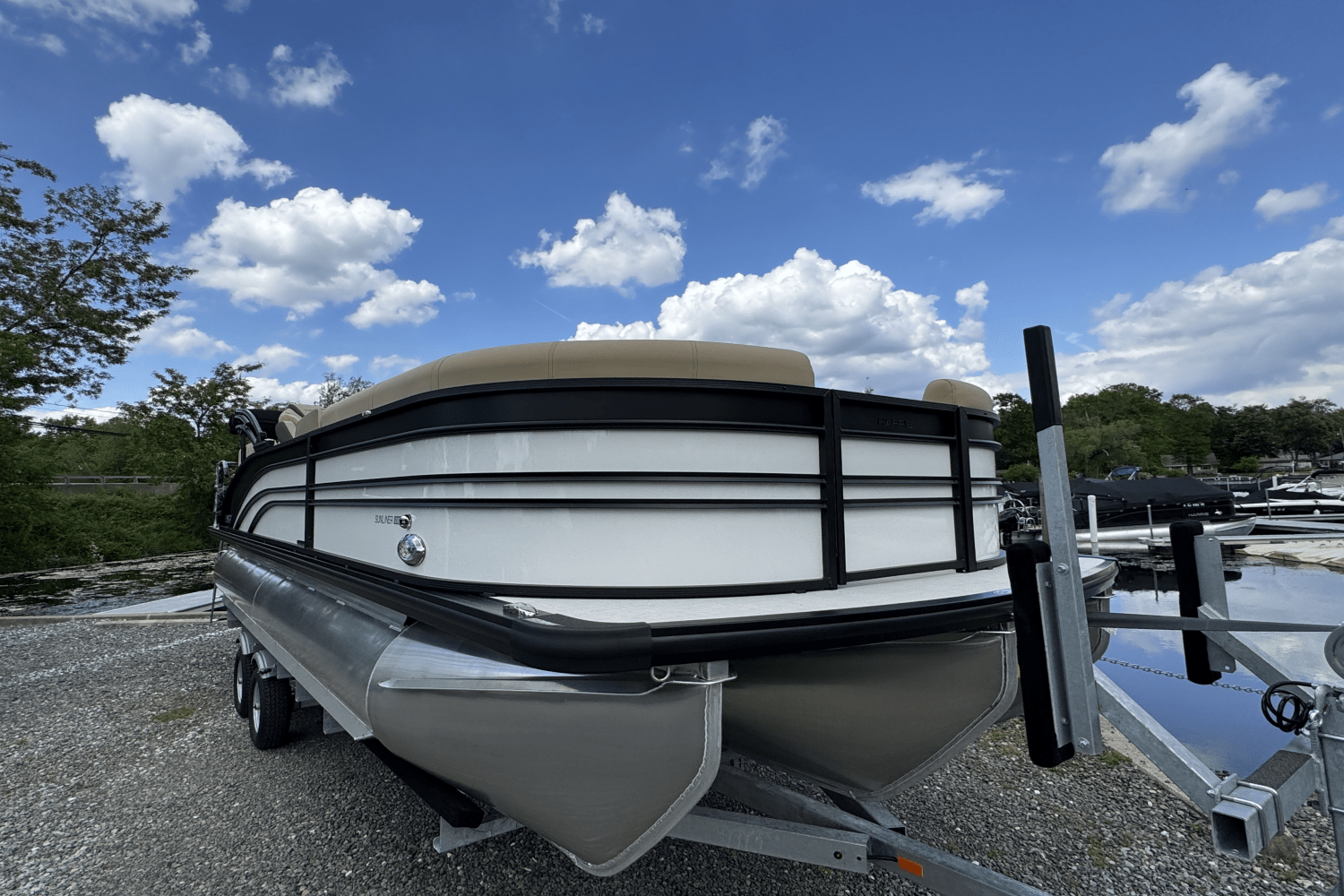2025 Harris 230 Sunliner Image Thumbnail #4