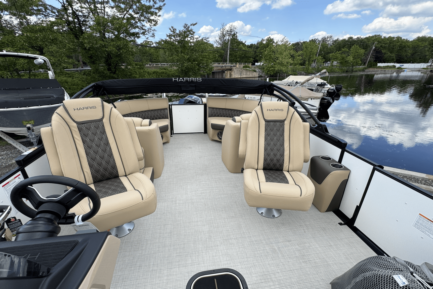 2025 Harris 230 Sunliner Image Thumbnail #16