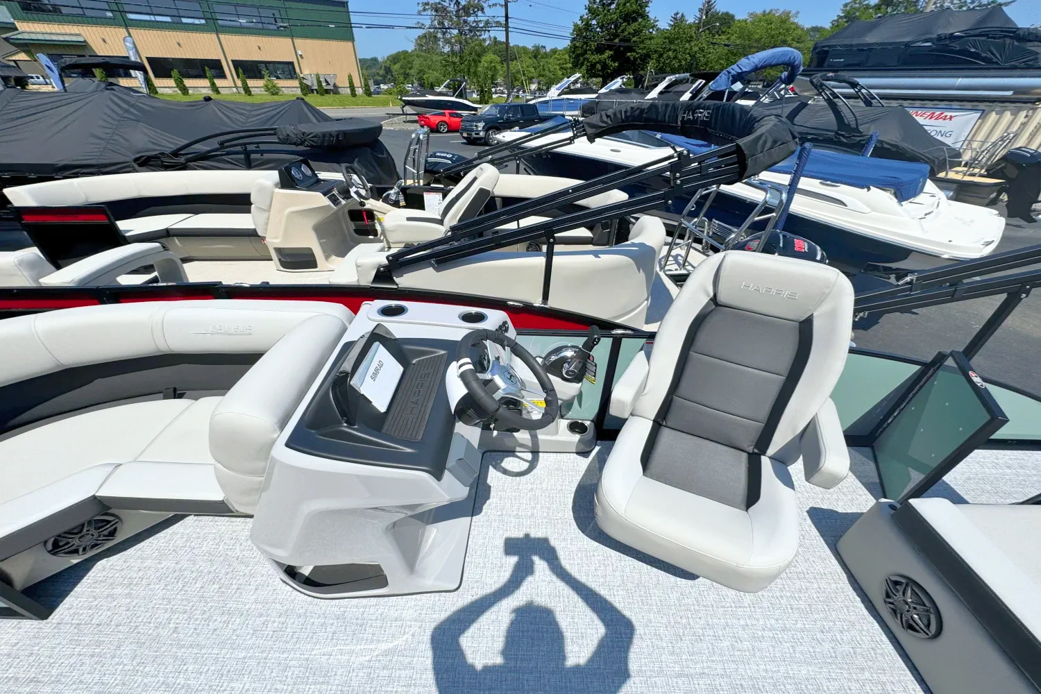 2025 Harris Cruiser 190 Image Thumbnail #9