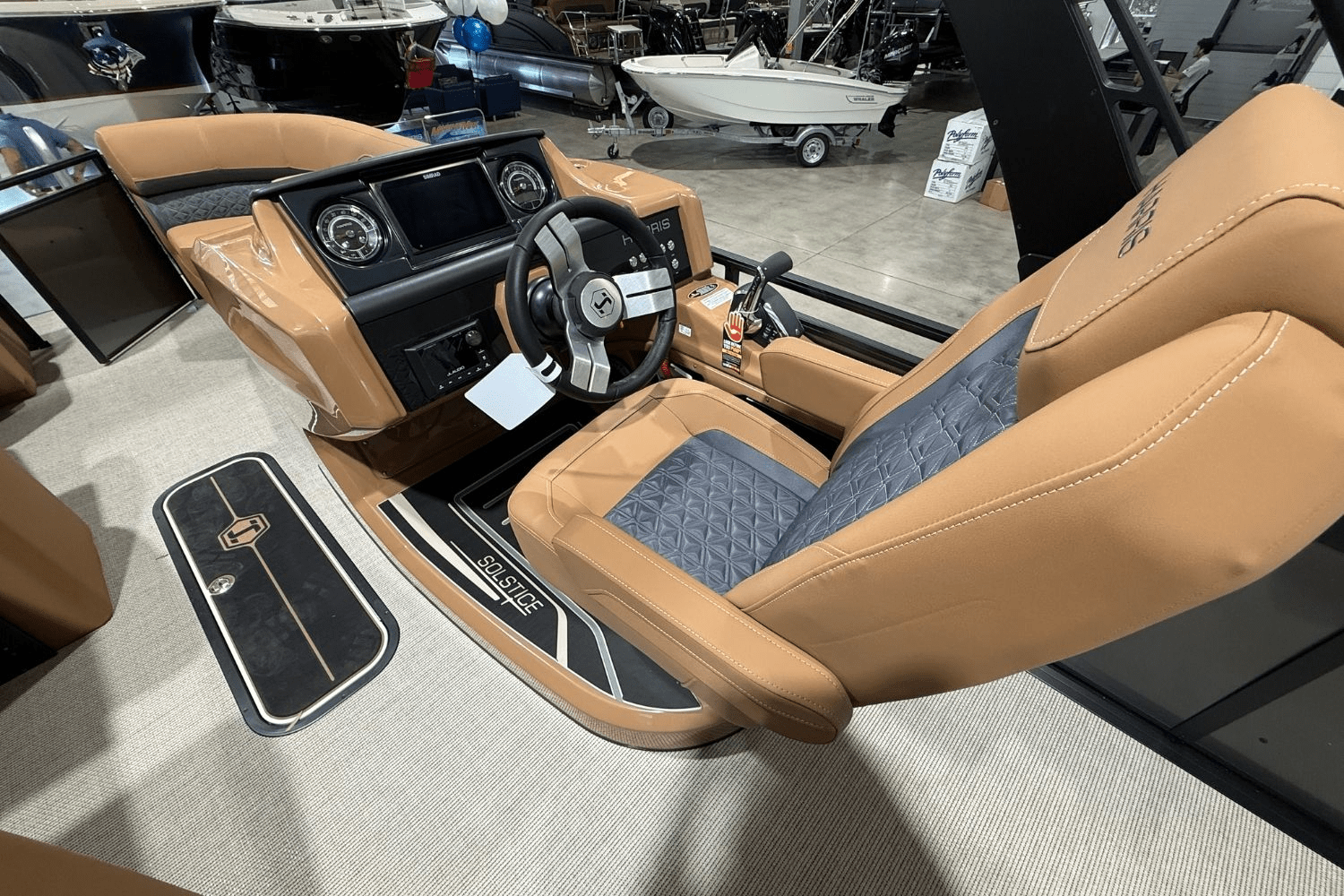 2025 Harris 230 Solstice Image Thumbnail #18