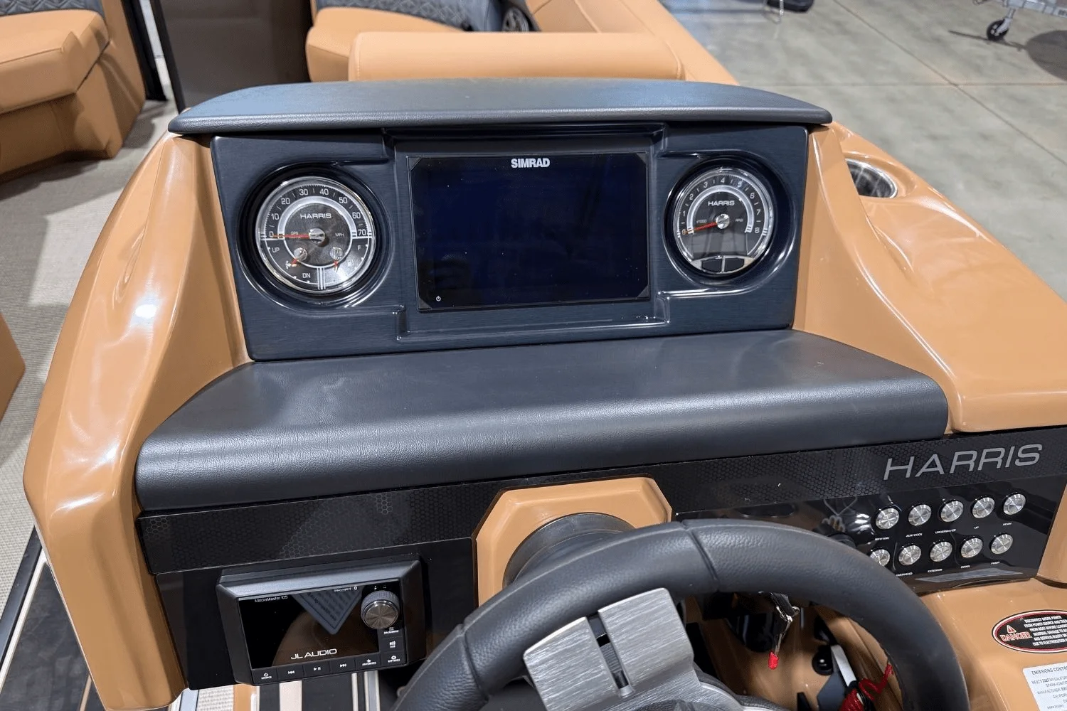 2025 Harris 230 Solstice Image Thumbnail #20