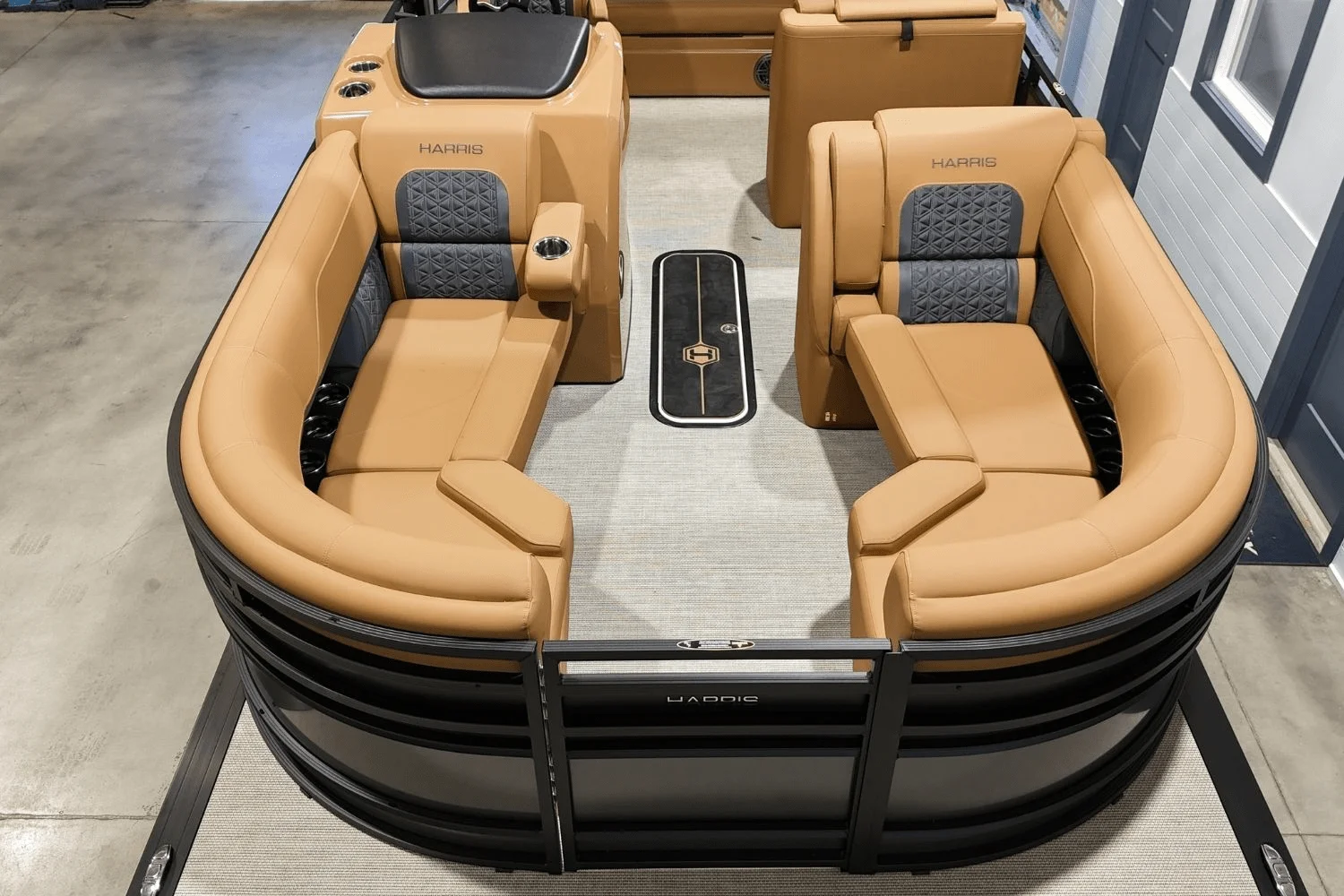 2025 Harris 230 Solstice Image Thumbnail #23