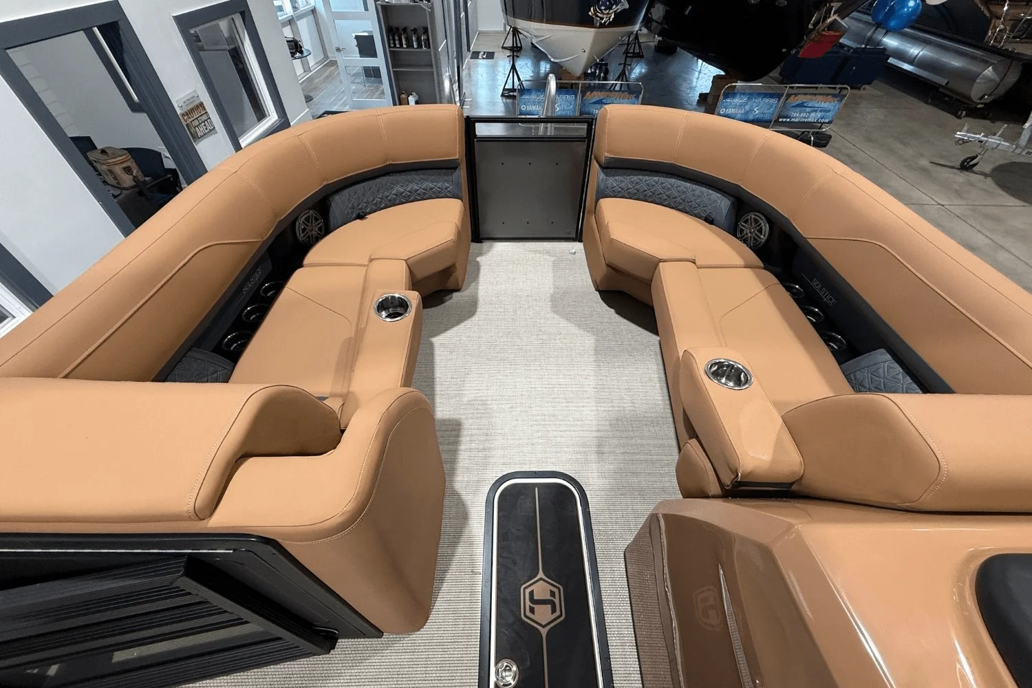 2025 Harris 230 Solstice Image Thumbnail #24