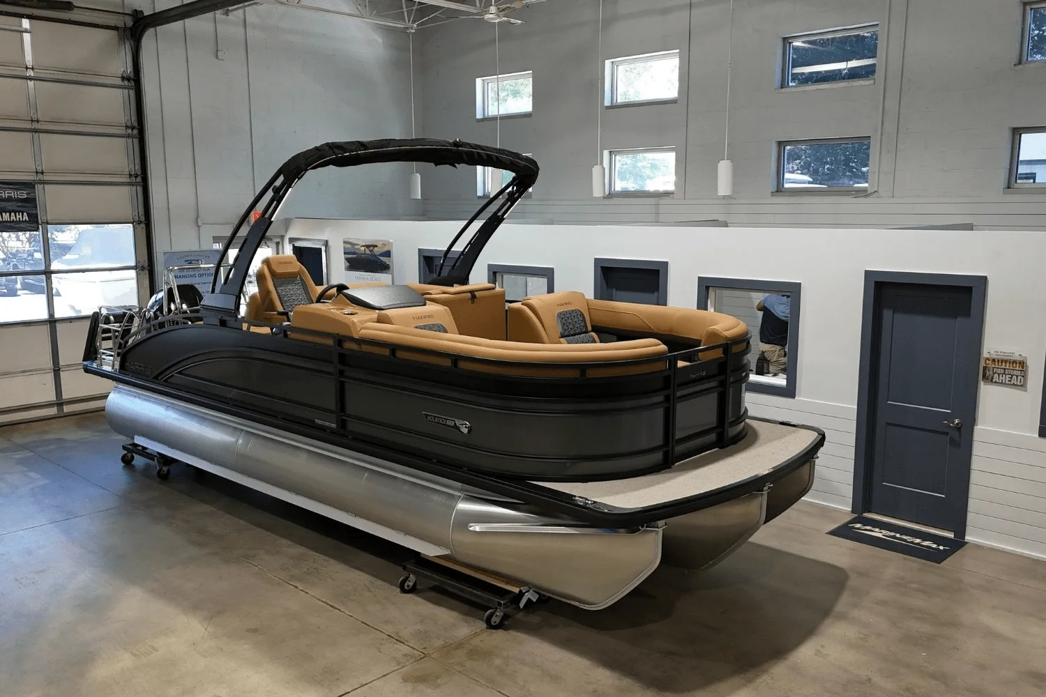 2025 Harris 230 Solstice Image Thumbnail #2