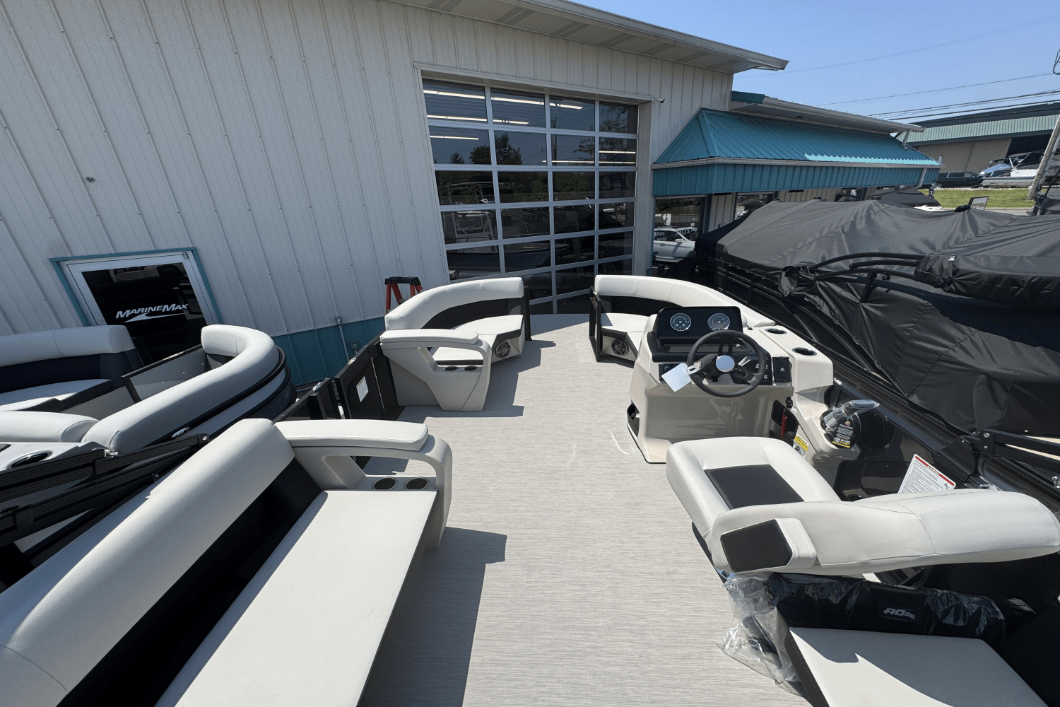 2025 Harris 210 Breeze Image Thumbnail #25