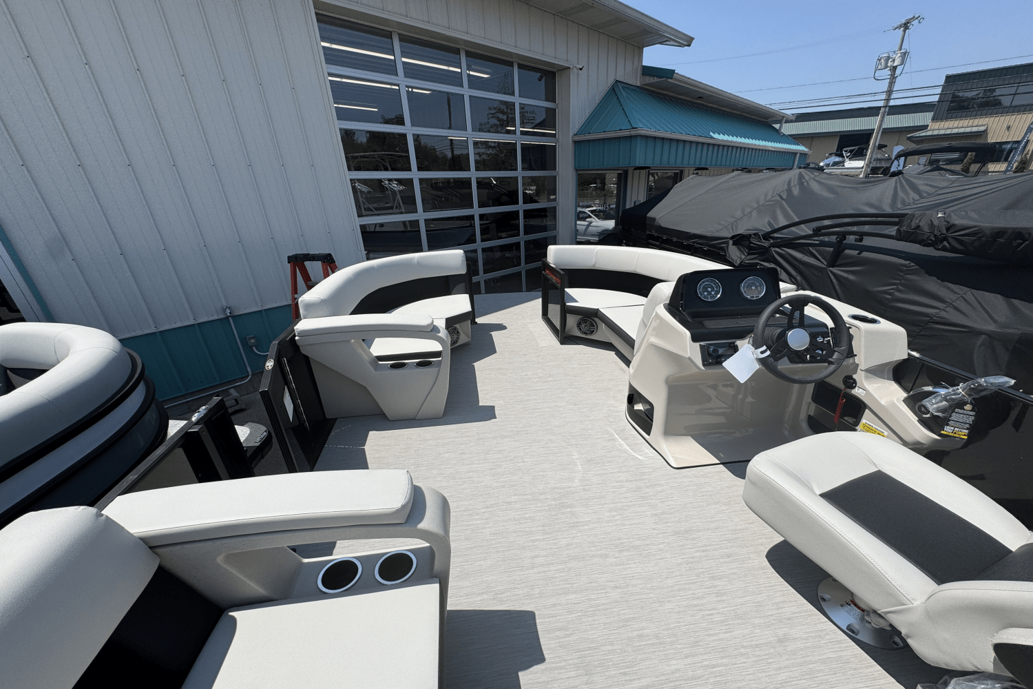 2025 Harris 210 Breeze Image Thumbnail #19