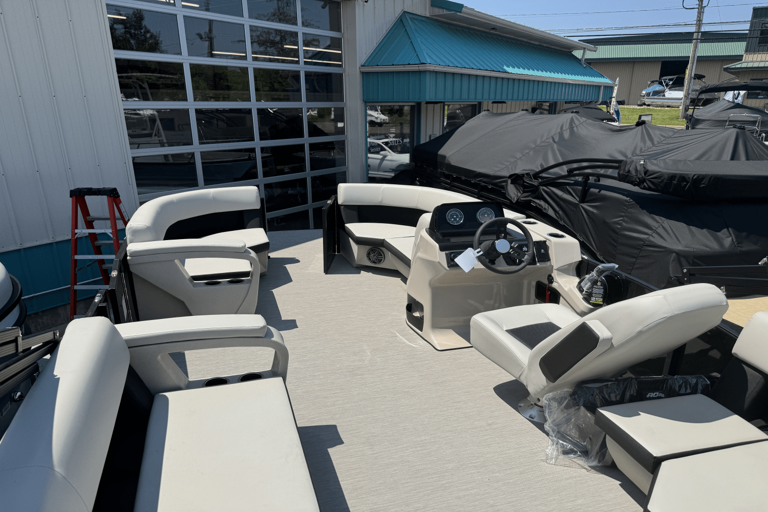 2025 Harris 210 Breeze Image Thumbnail #28