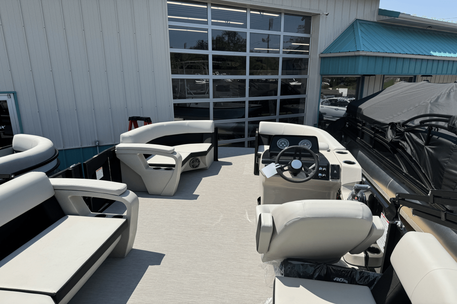 2025 Harris 210 Breeze Image Thumbnail #27