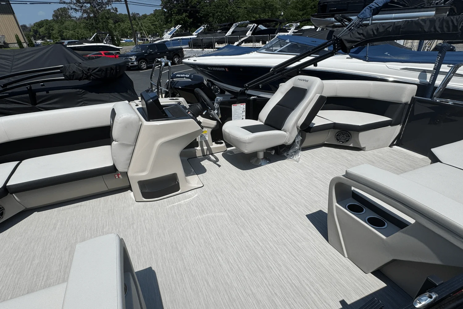 2025 Harris 210 Breeze Image Thumbnail #5