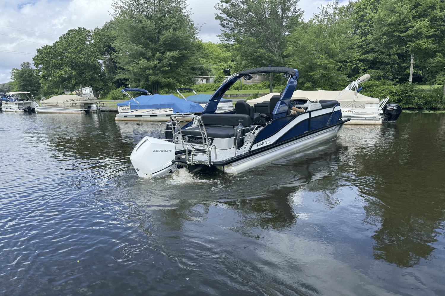2025 Harris 230 Grand Mariner Image Thumbnail #15