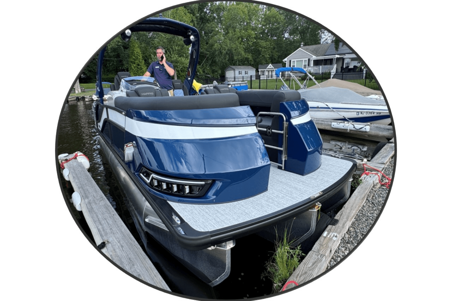 2025 Harris 230 Grand Mariner Image Thumbnail #7