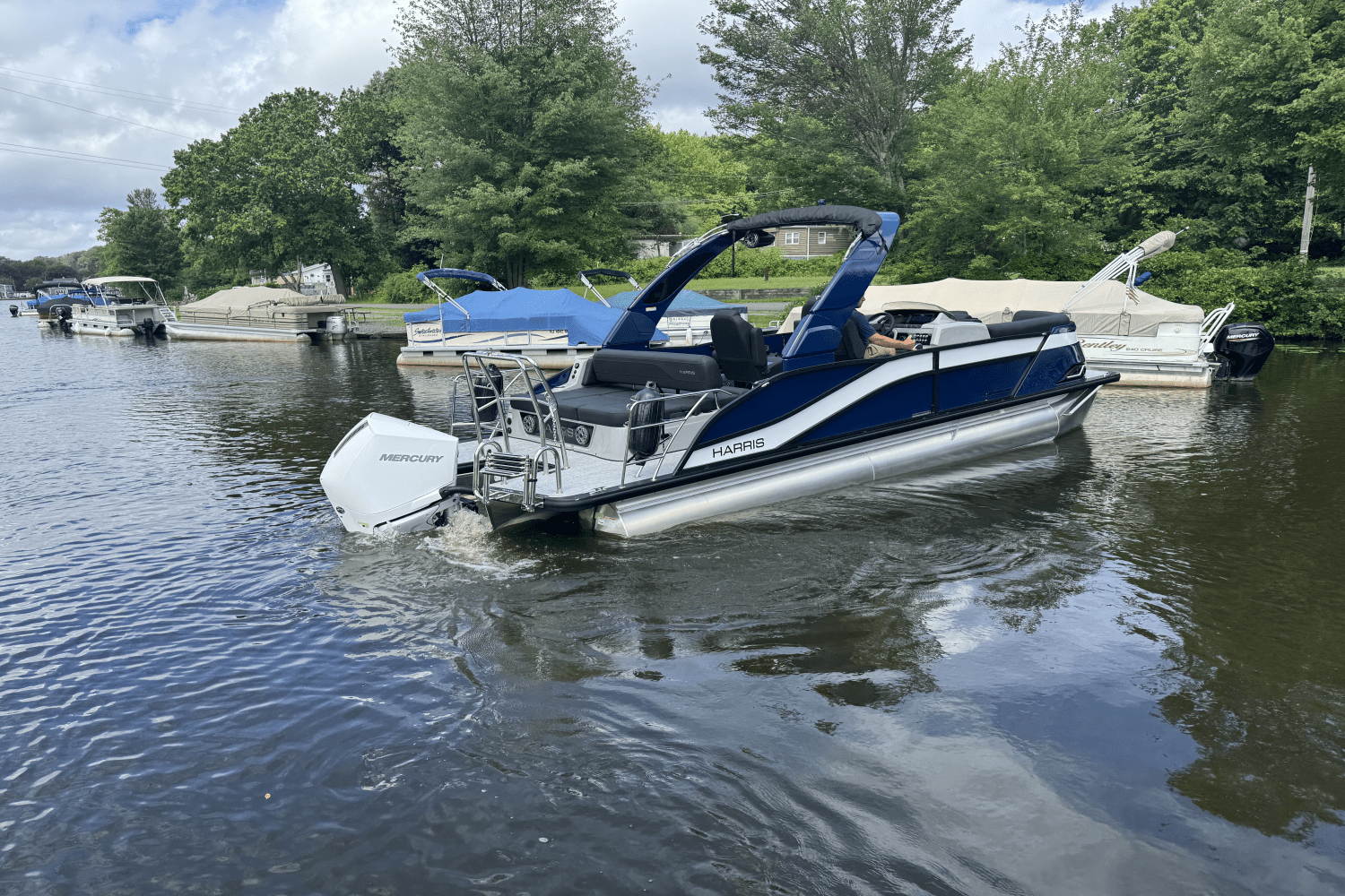 2025 Harris 230 Grand Mariner Image Thumbnail #17