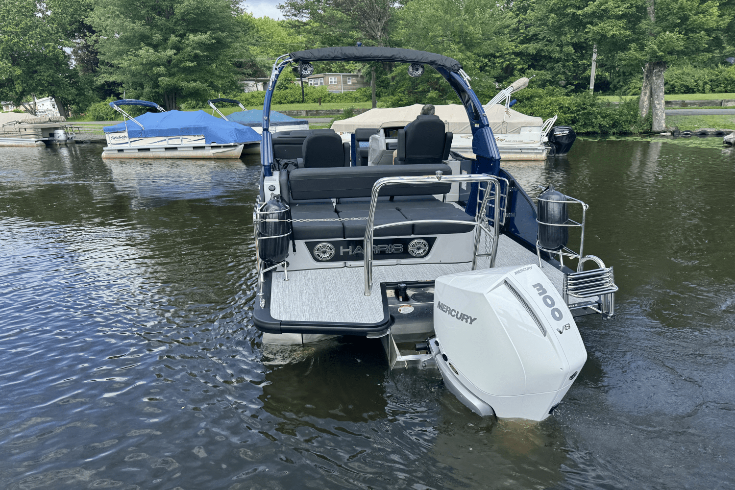 2025 Harris 230 Grand Mariner Image Thumbnail #10
