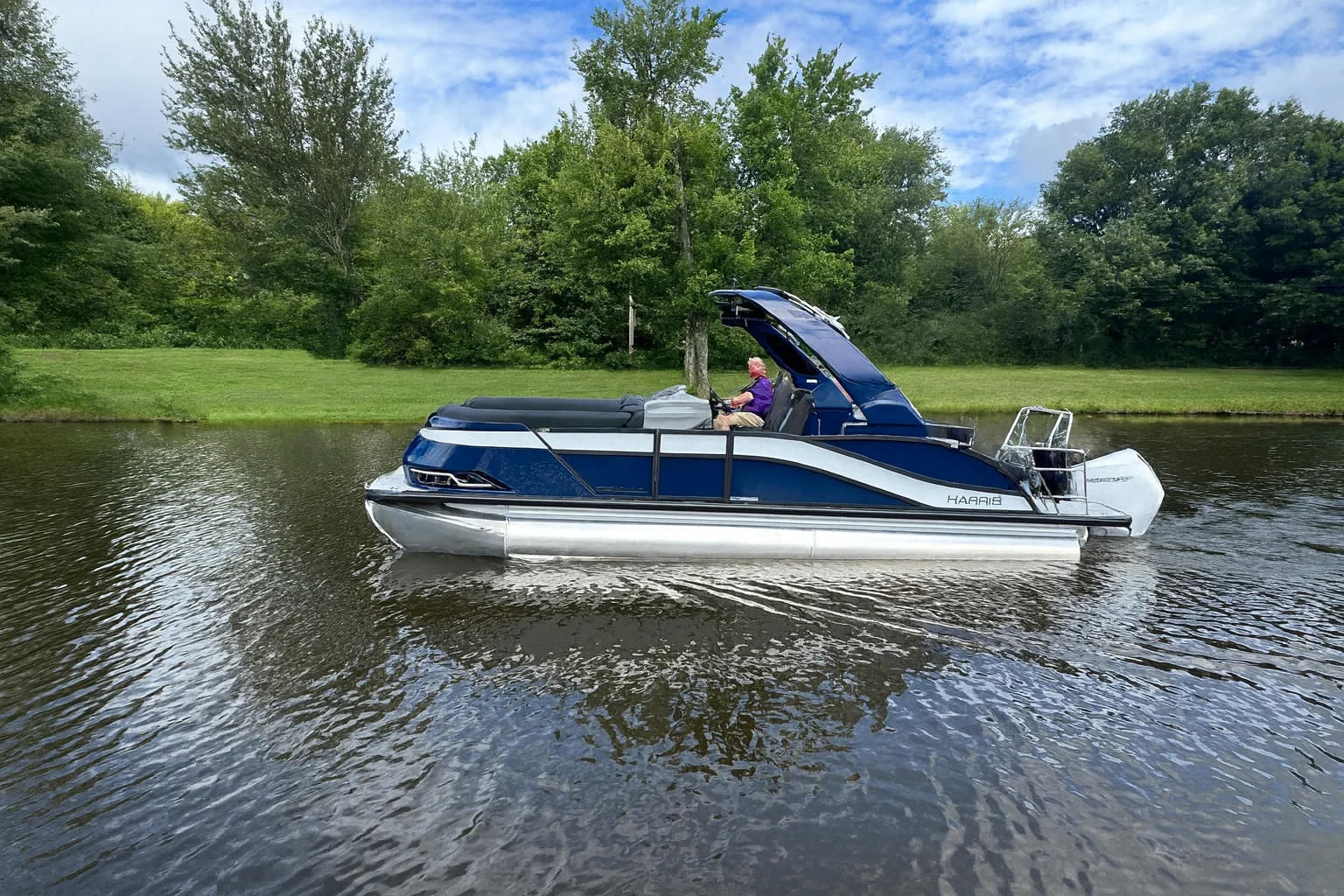 2025 Harris 230 Grand Mariner Image Thumbnail #5