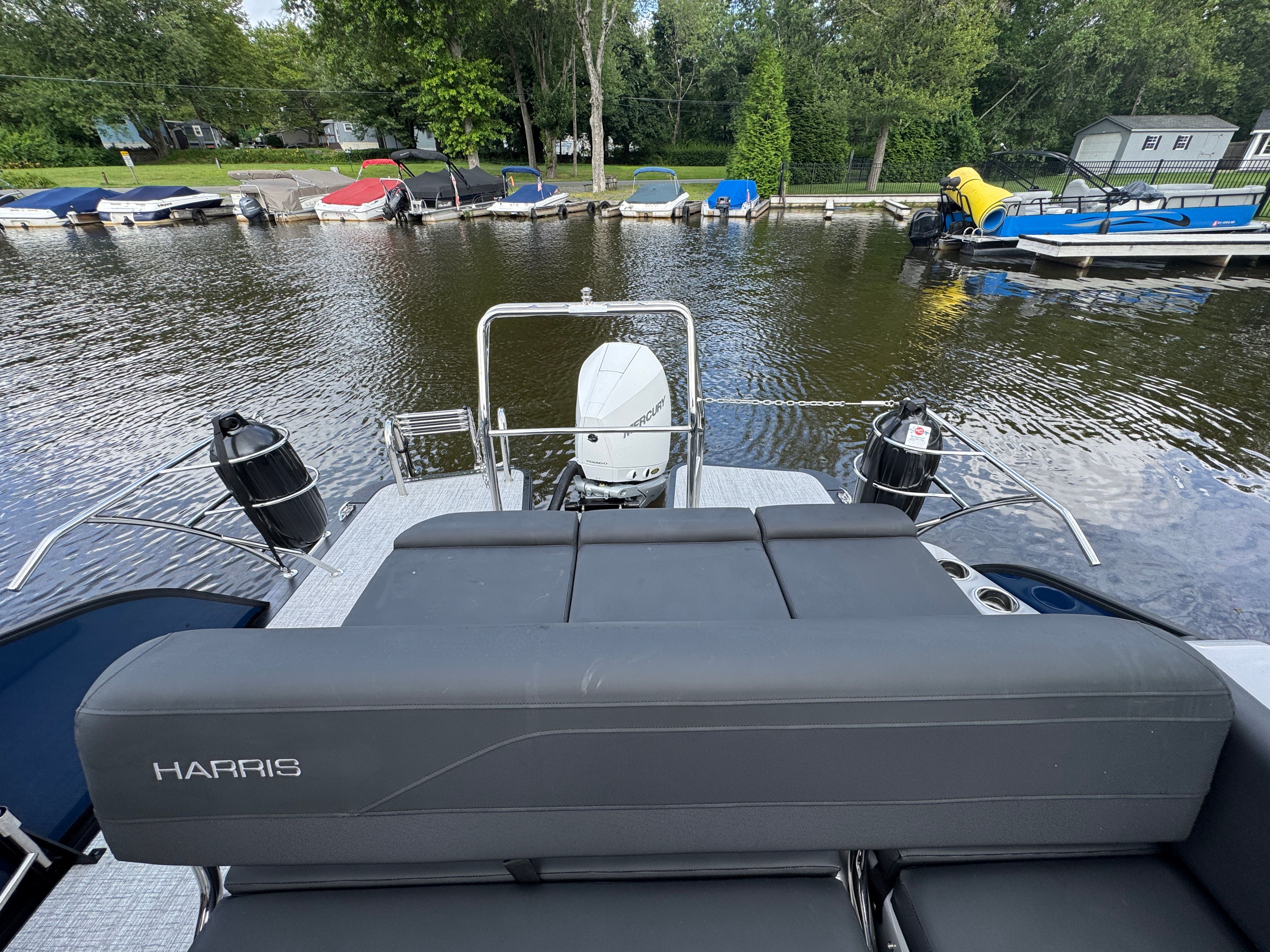 2025 Harris 230 Grand Mariner Image Thumbnail #15