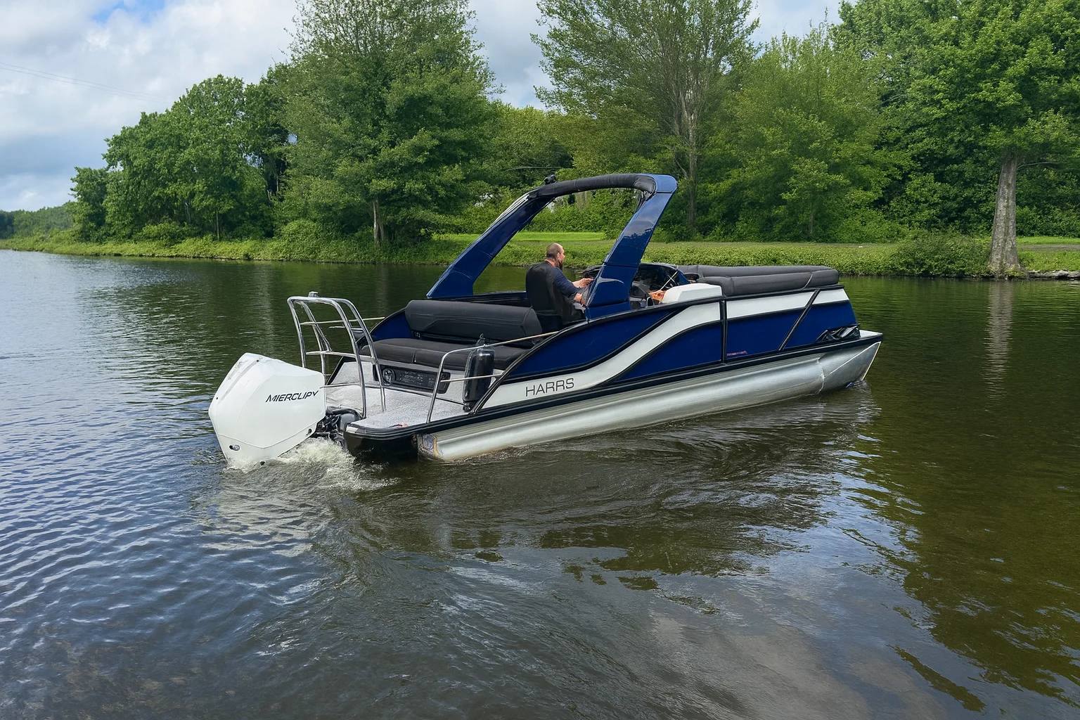 2025 Harris 230 Grand Mariner Image Thumbnail #2