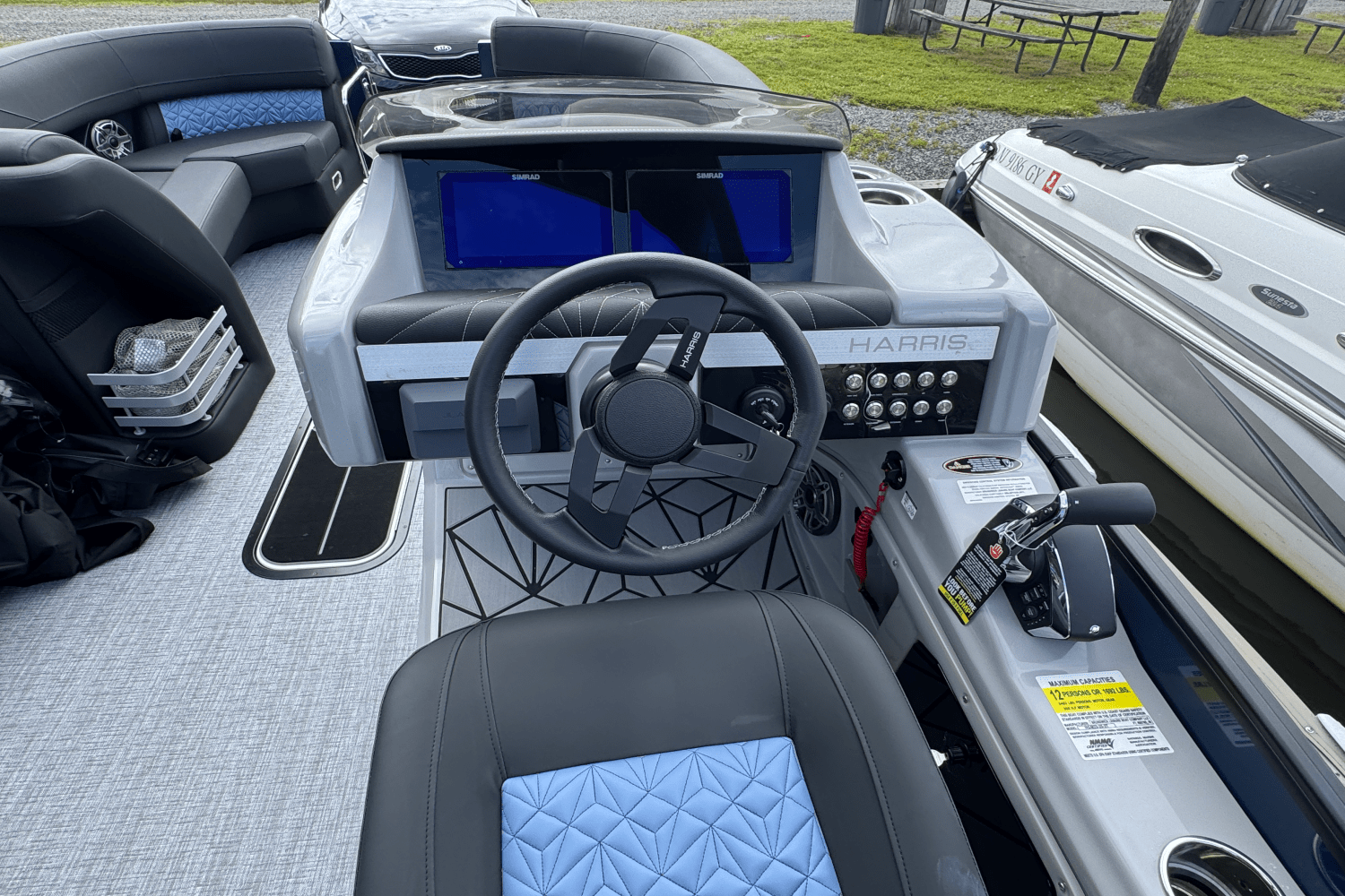 2025 Harris 230 Grand Mariner Image Thumbnail #20