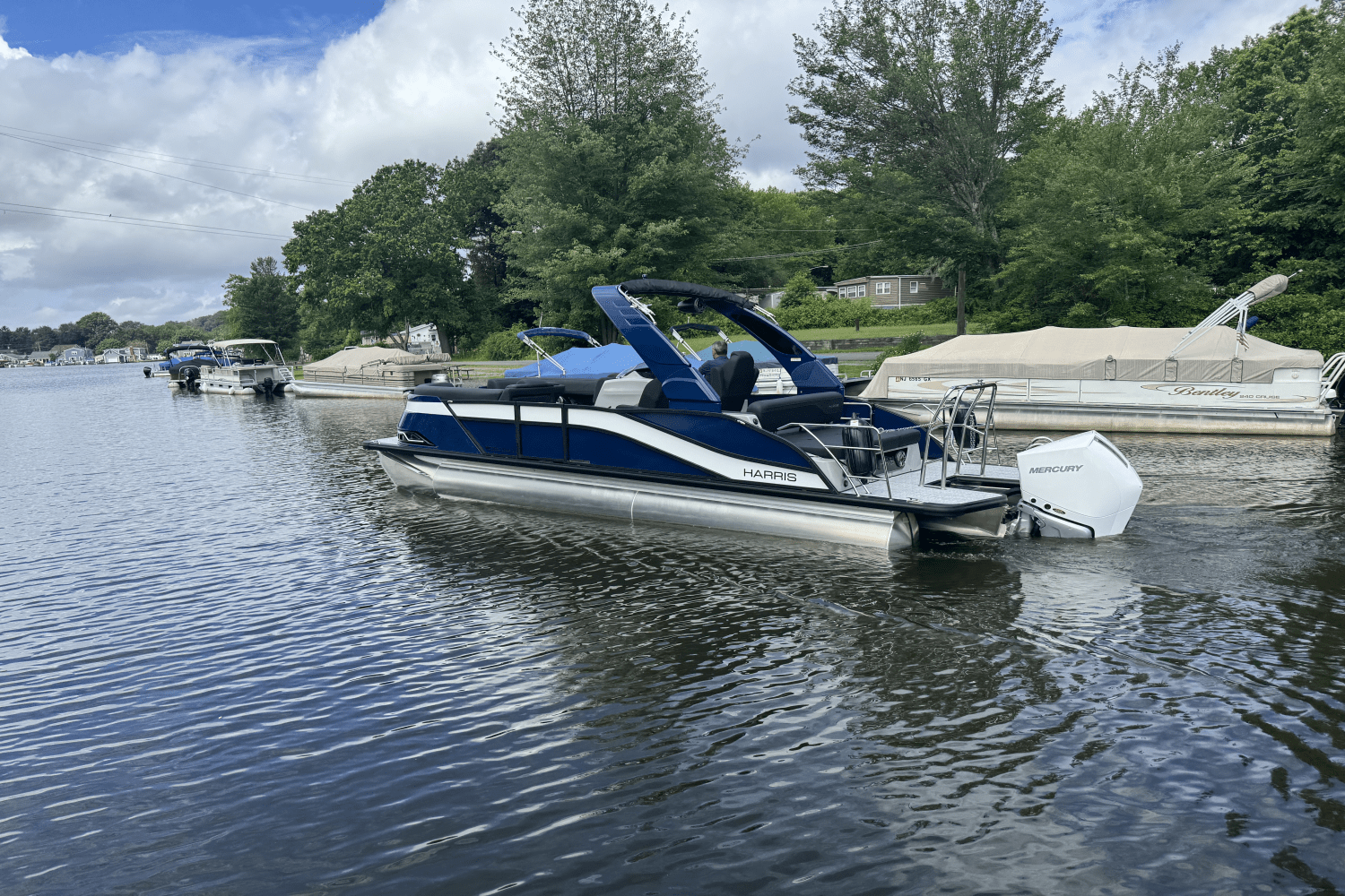 2025 Harris 230 Grand Mariner Image Thumbnail #1
