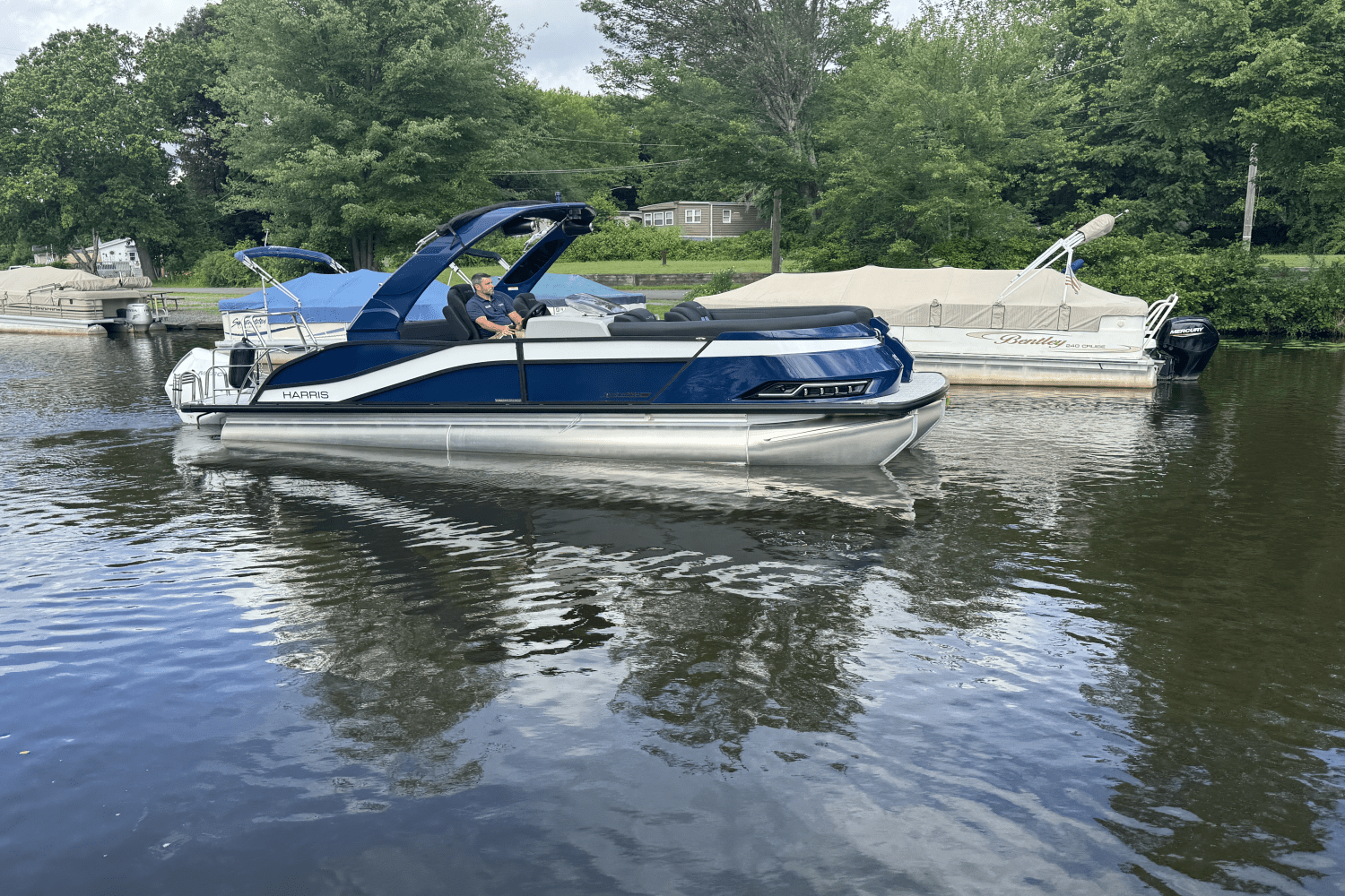 2025 Harris 230 Grand Mariner Image Thumbnail #25